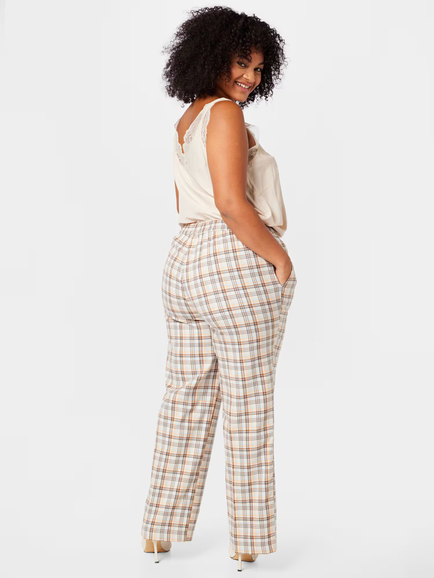 Cotton On Curve Pantaloni 'DREW' crem / azur / maro caramel / ombră - Pled.ro