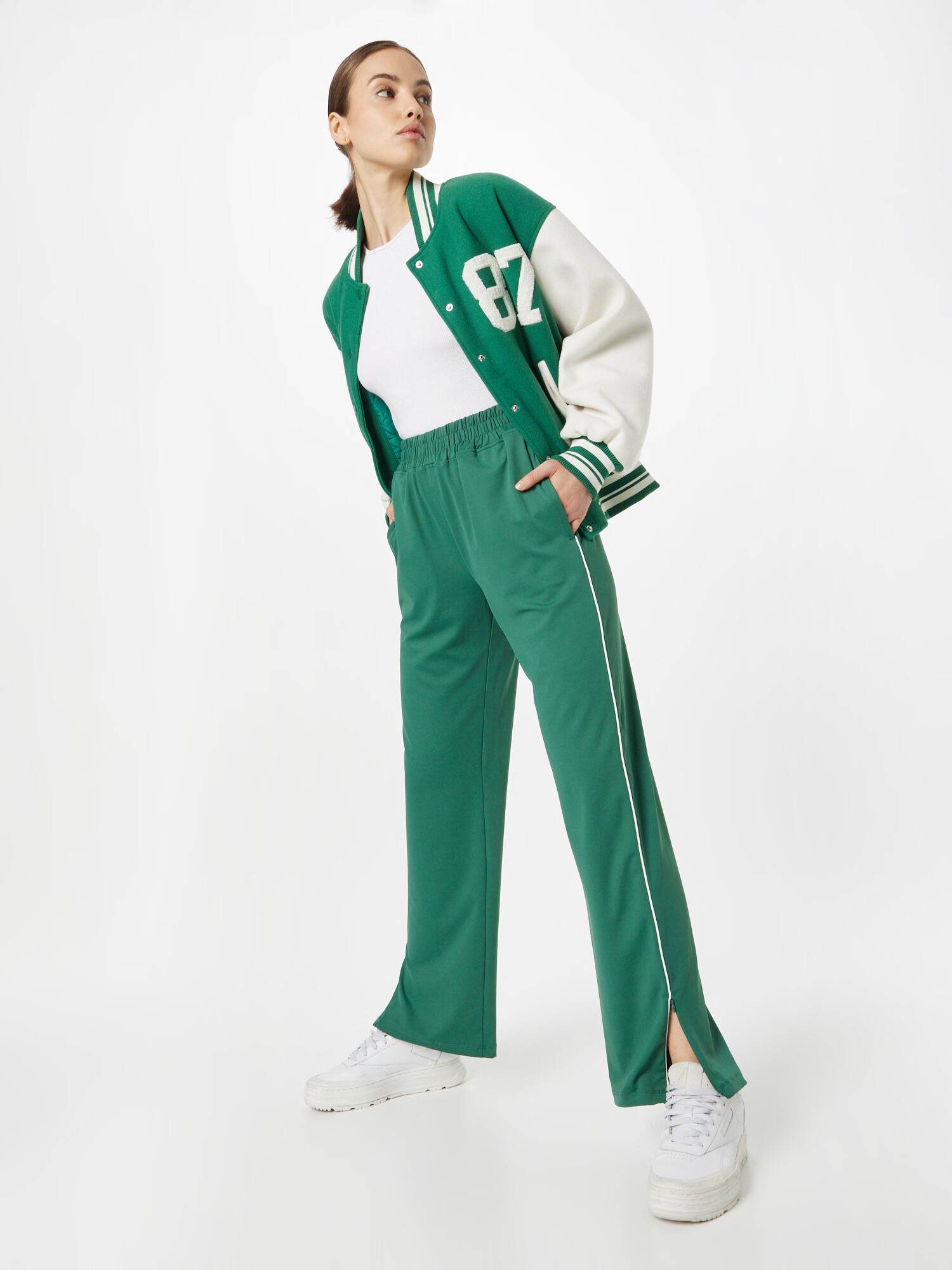 Cotton On Pantaloni sport verde smarald - Pled.ro