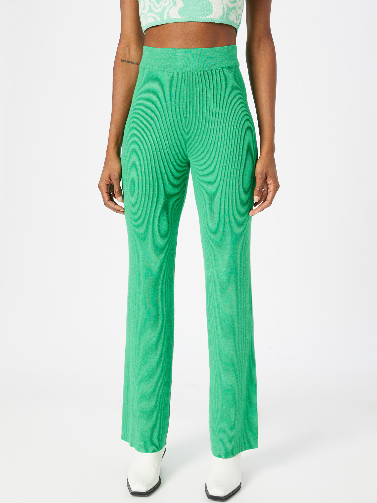 Cotton On Pantaloni 'TWIGGY' verde jad - Pled.ro