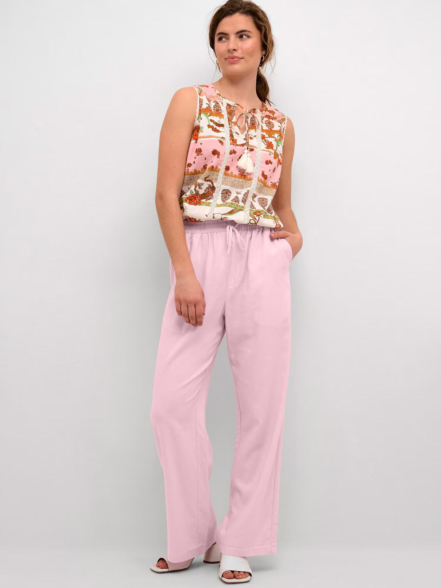 Cream Pantaloni 'Venta' roz - Pled.ro