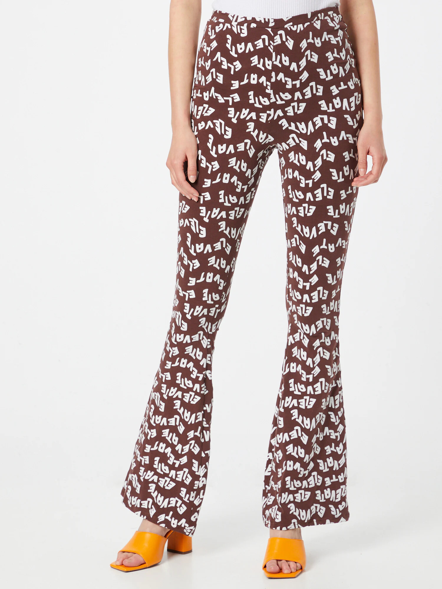 Daisy Street Pantaloni 'BECKY' ciocolatiu / alb - Pled.ro