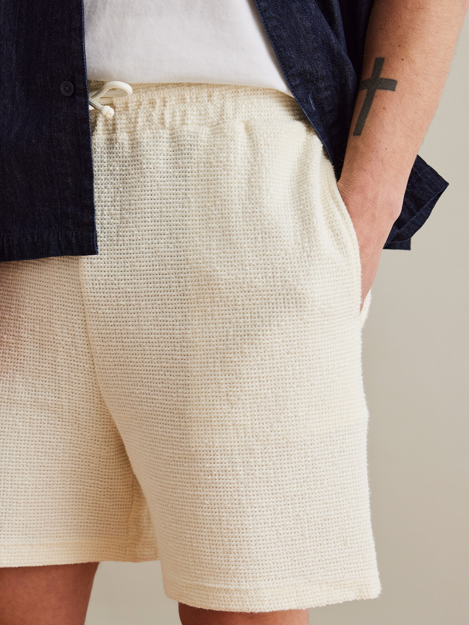 DAN FOX APPAREL Pantaloni 'Jim' crem - Pled.ro