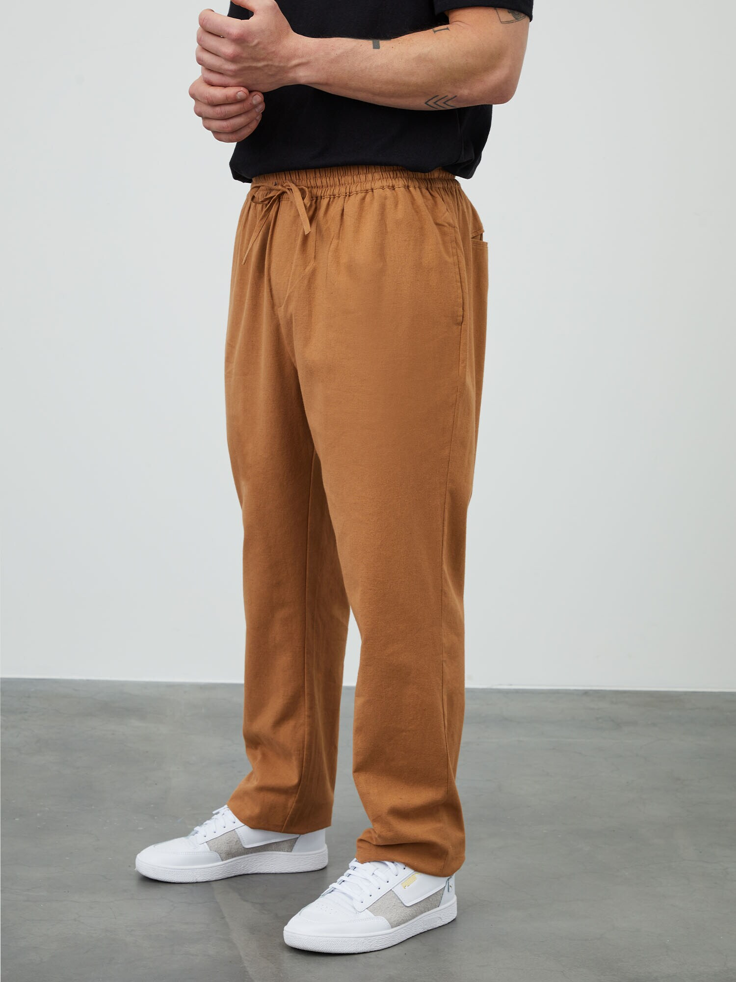 DAN FOX APPAREL Pantaloni 'Kai' maro deschis - Pled.ro