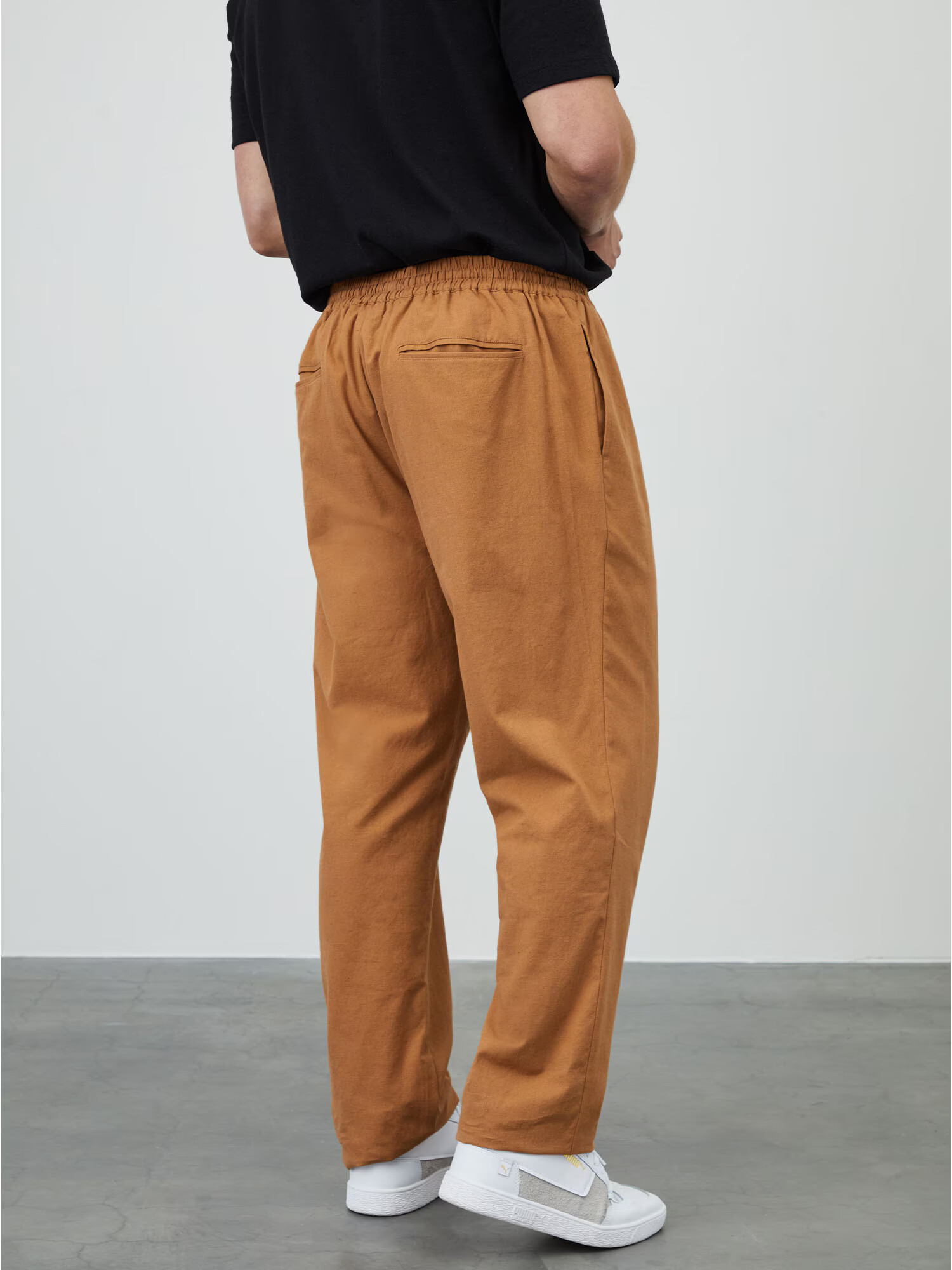 DAN FOX APPAREL Pantaloni 'Kai' maro deschis - Pled.ro