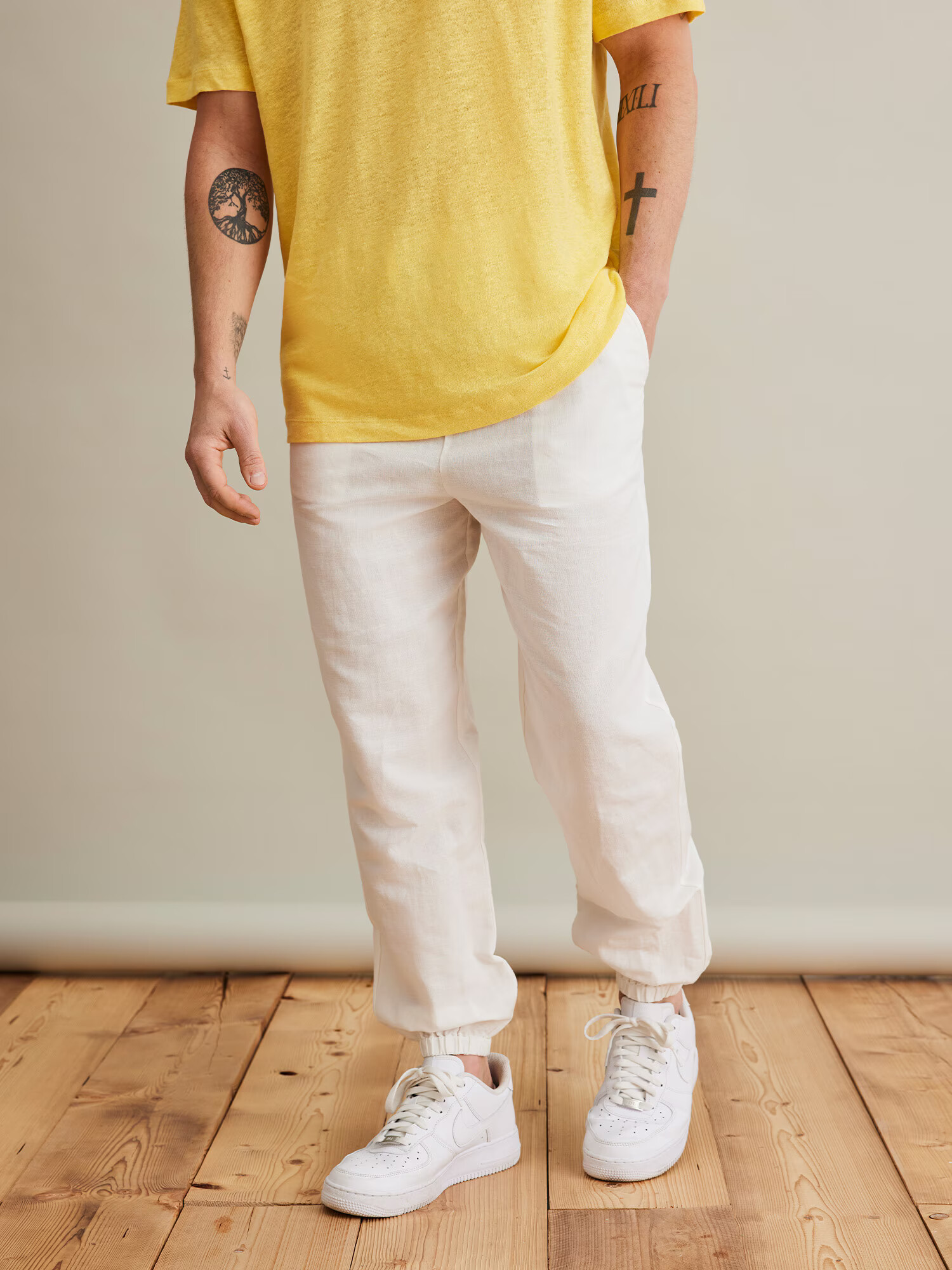 DAN FOX APPAREL Pantaloni 'Luca' alb murdar - Pled.ro