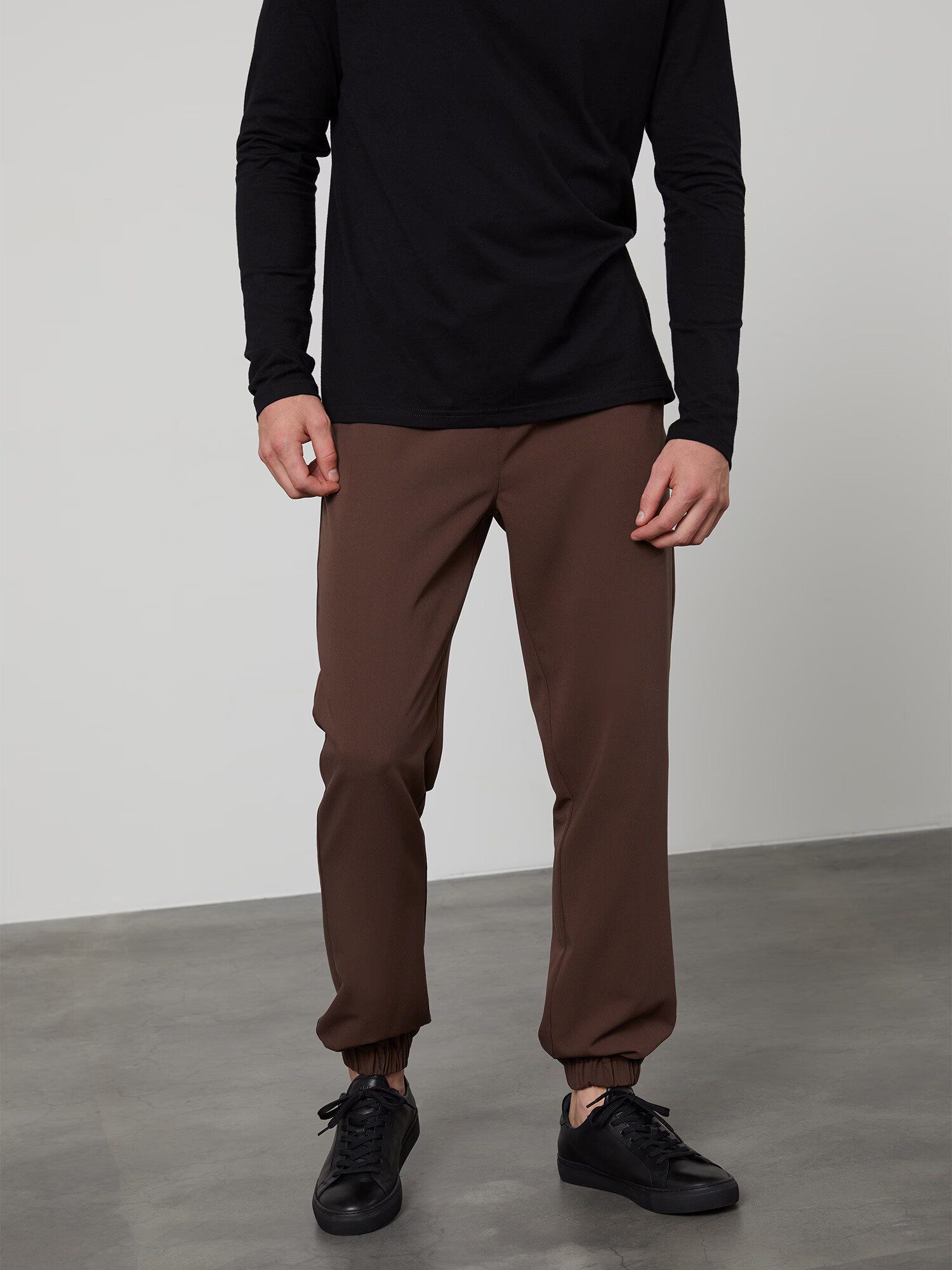 DAN FOX APPAREL Pantaloni 'Maurice' maro - Pled.ro