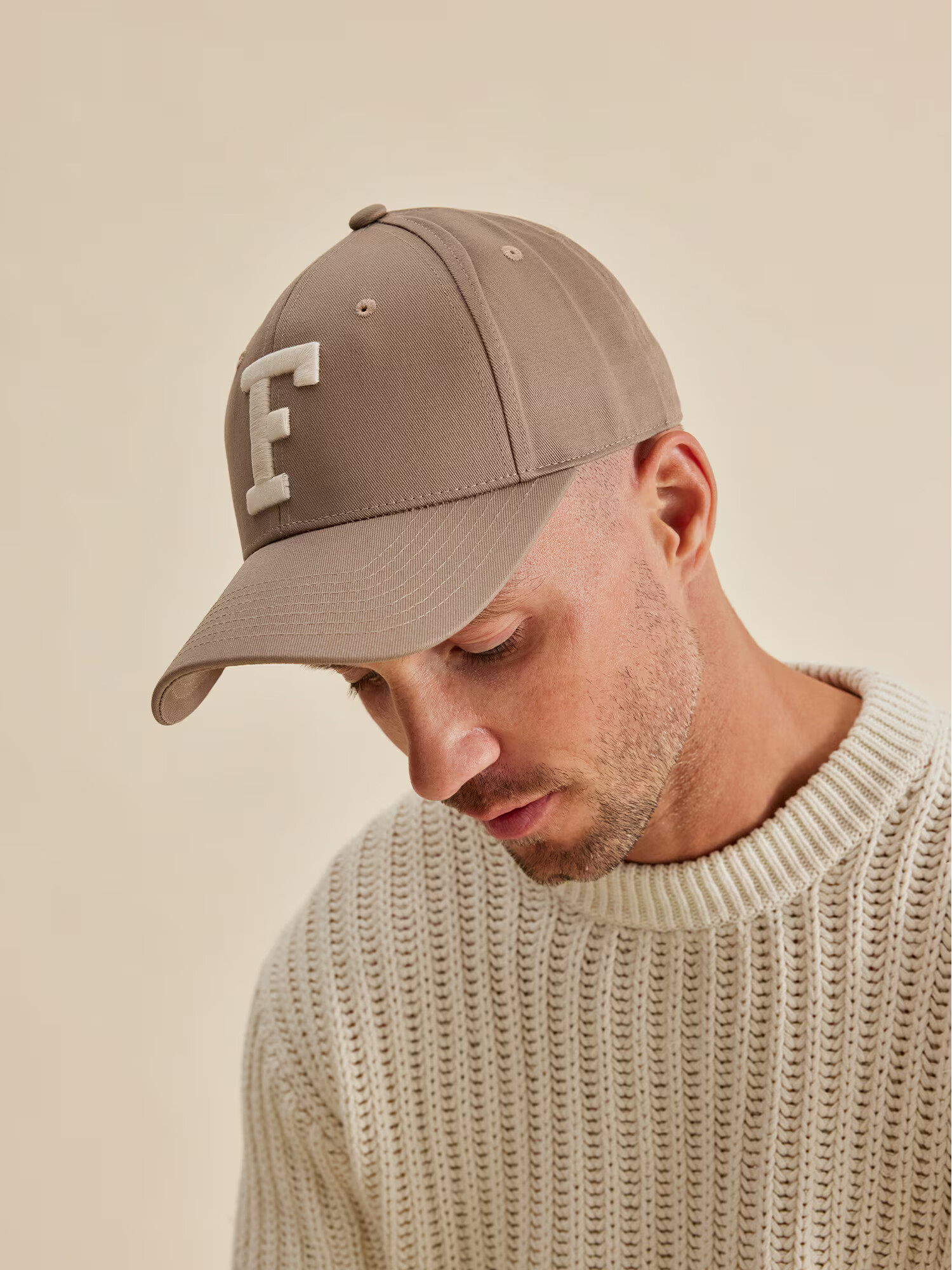 DAN FOX APPAREL Șapcă 'Felix' bej / gri taupe - Pled.ro