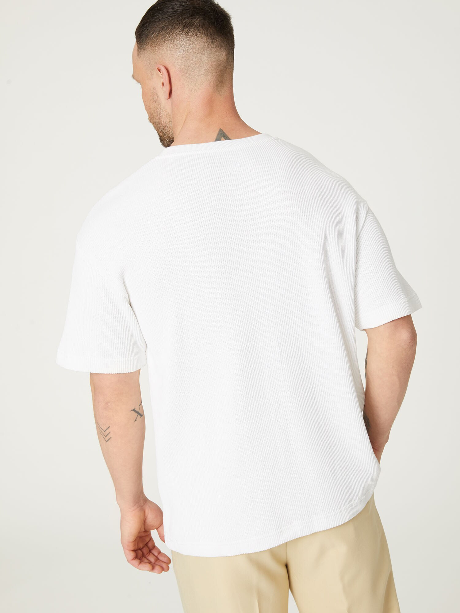 DAN FOX APPAREL Tricou 'Christoph' alb - Pled.ro