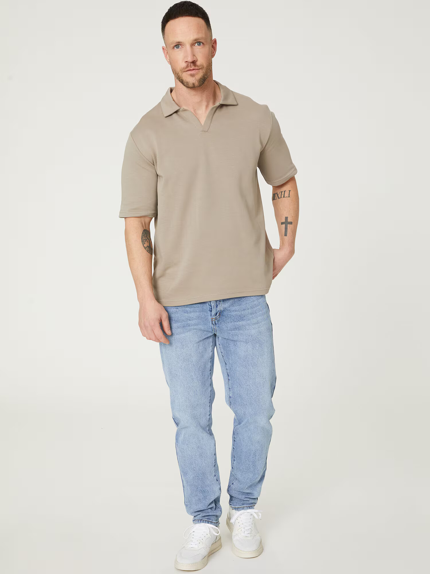 DAN FOX APPAREL Tricou 'Curt' maro mokka - Pled.ro