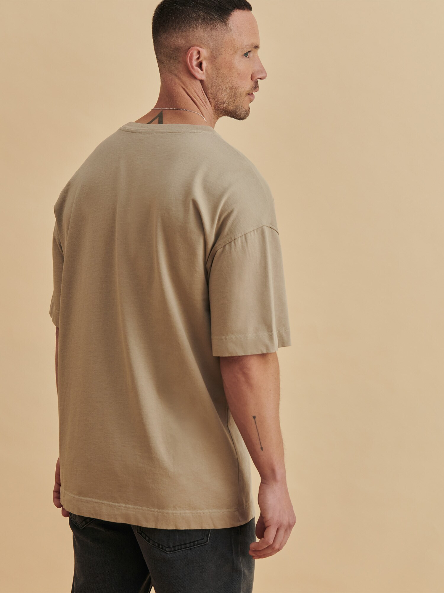 DAN FOX APPAREL Tricou 'Erik' gri taupe - Pled.ro