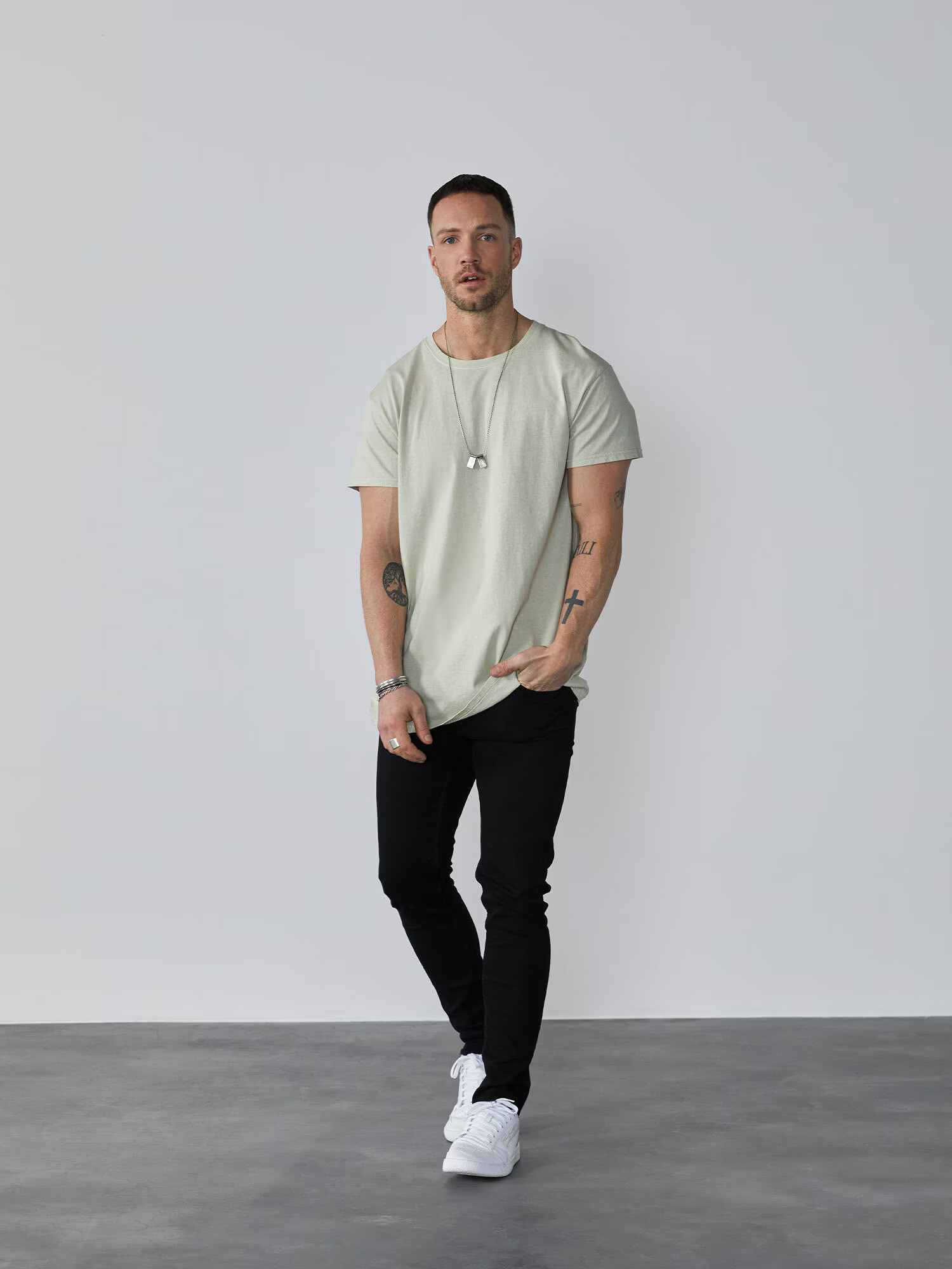 DAN FOX APPAREL Tricou 'Luke' bej - Pled.ro