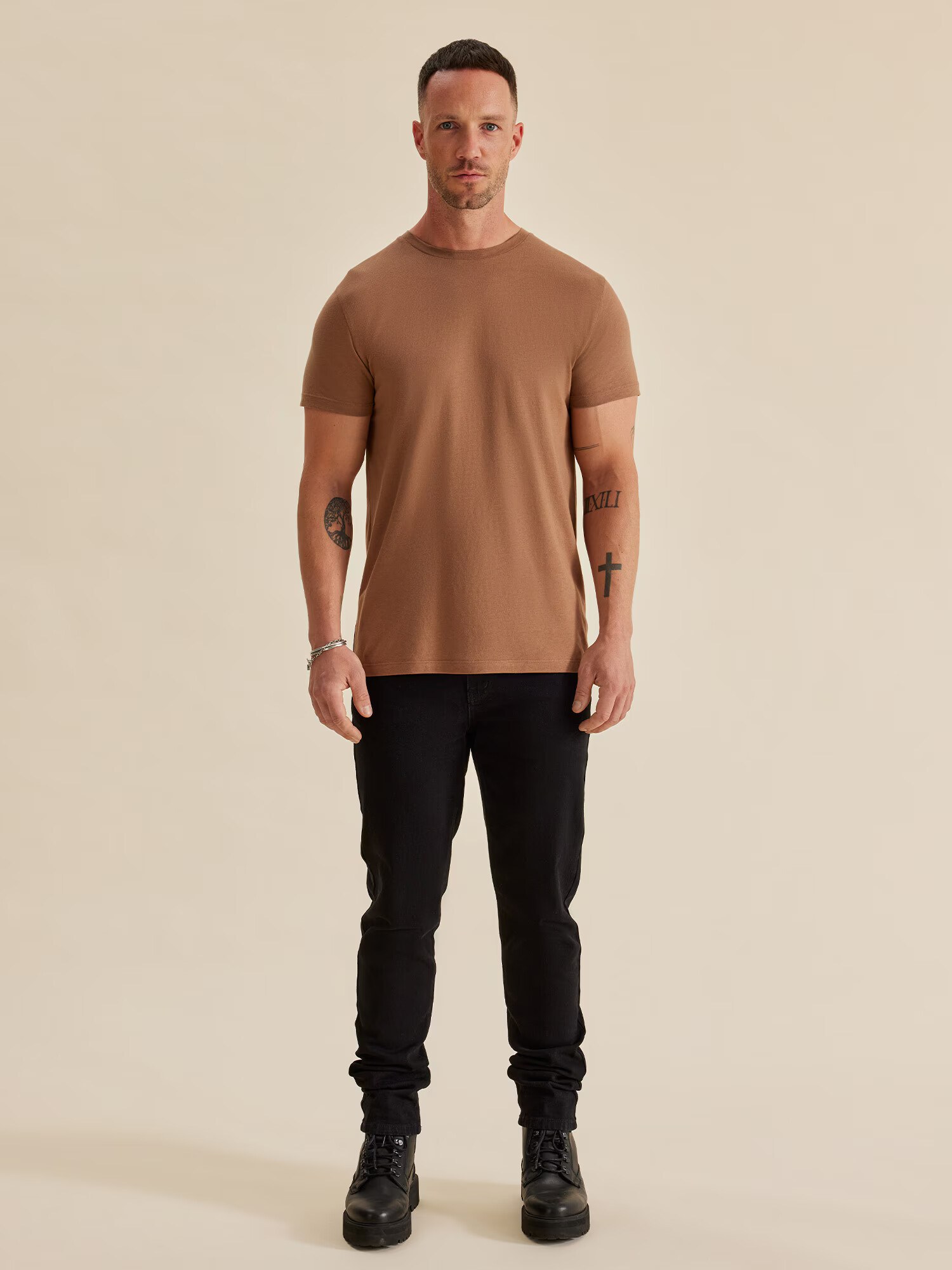 DAN FOX APPAREL Tricou 'Piet' maro - Pled.ro