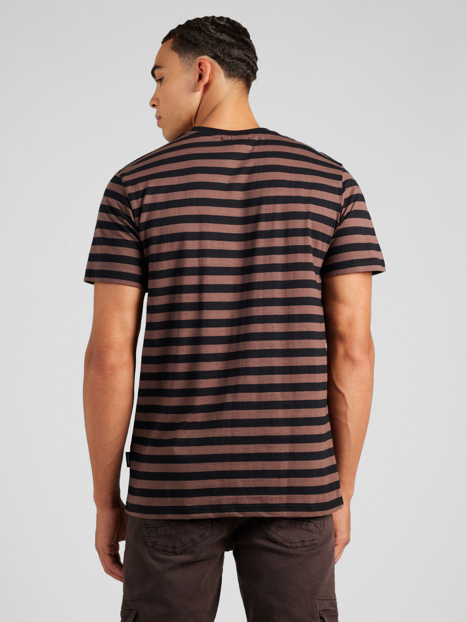 DEDICATED. Tricou 'Stockholm' maro / negru - Pled.ro