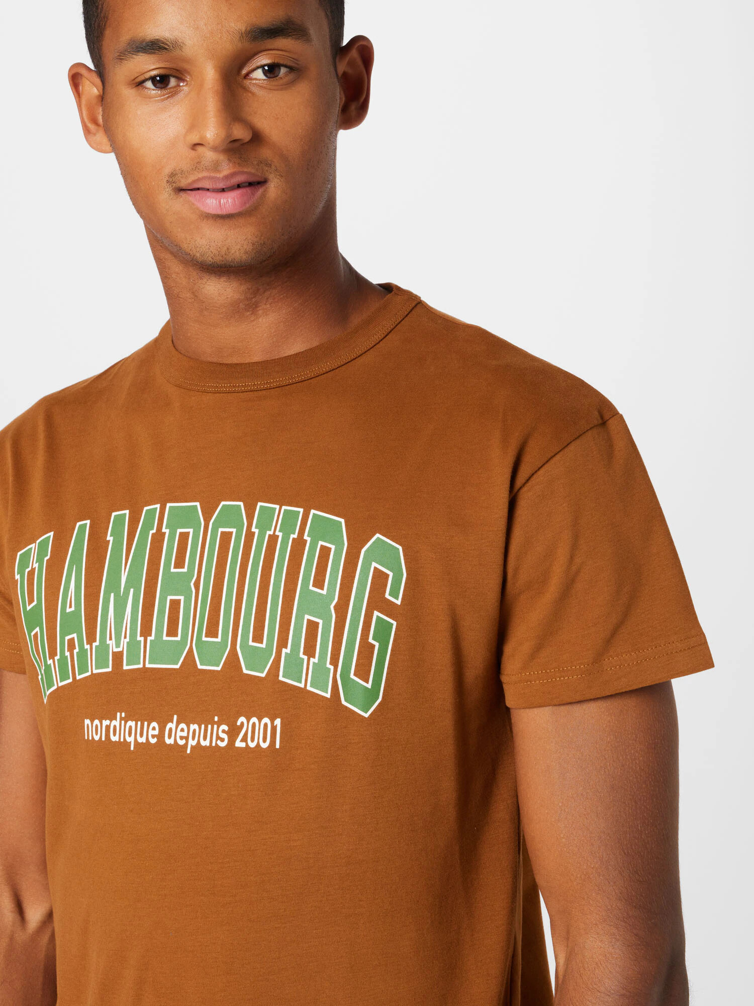 Derbe Tricou 'Hambourg' maro coniac / verde deschis / alb - Pled.ro