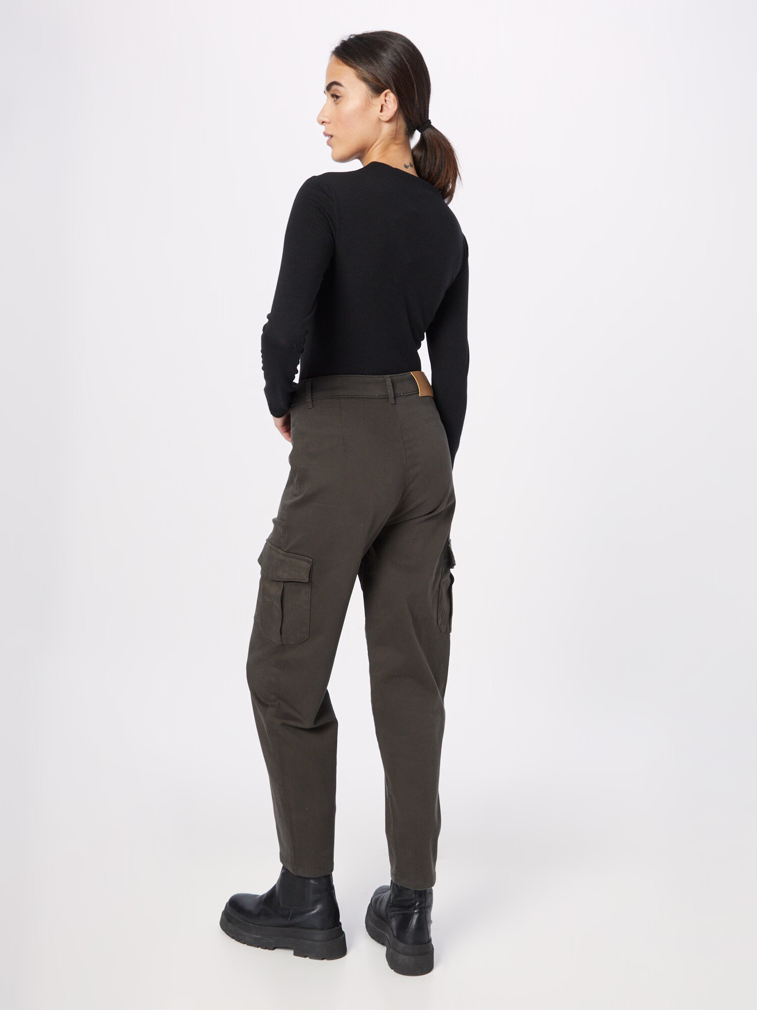 Designers Society Pantaloni cu buzunare 'VELETIA' gri metalic - Pled.ro