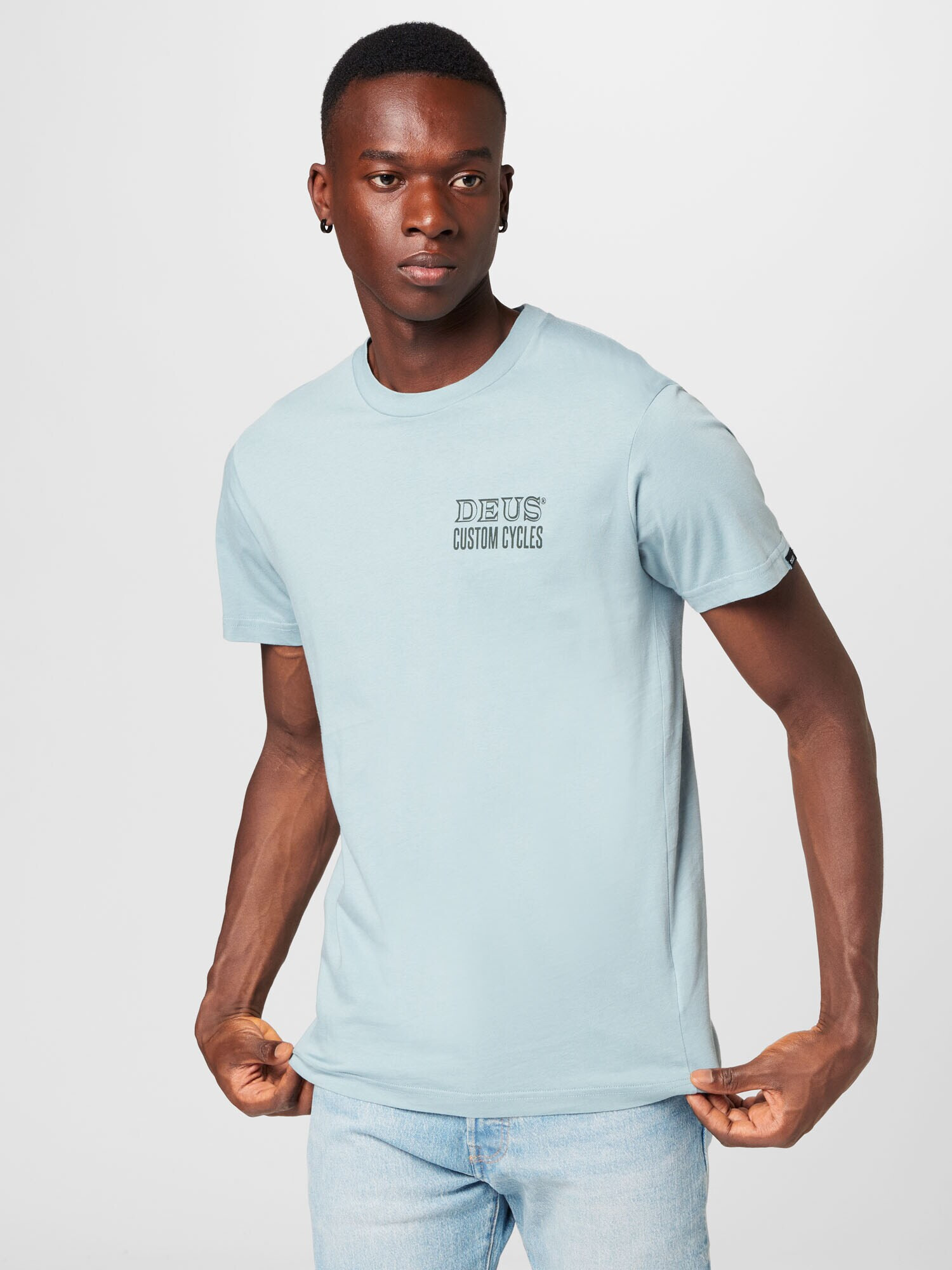 DEUS EX MACHINA Tricou 'Good Luck' albastru fumuriu / albastru pastel - Pled.ro