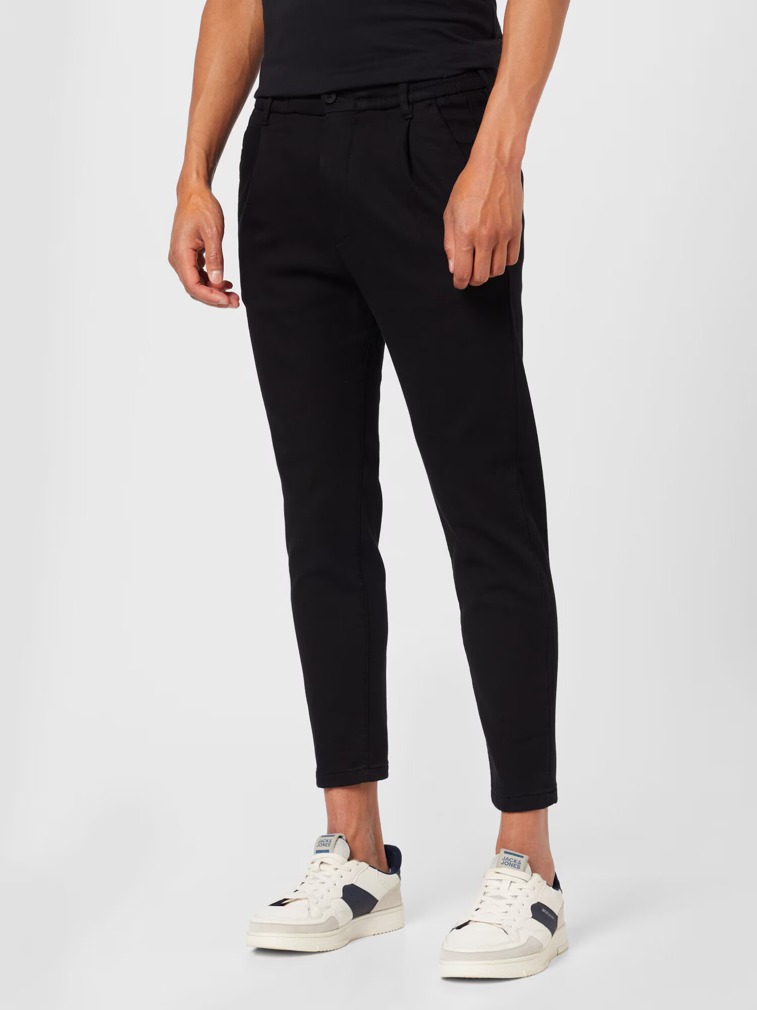 DRYKORN Pantaloni 'Chasy' negru - Pled.ro