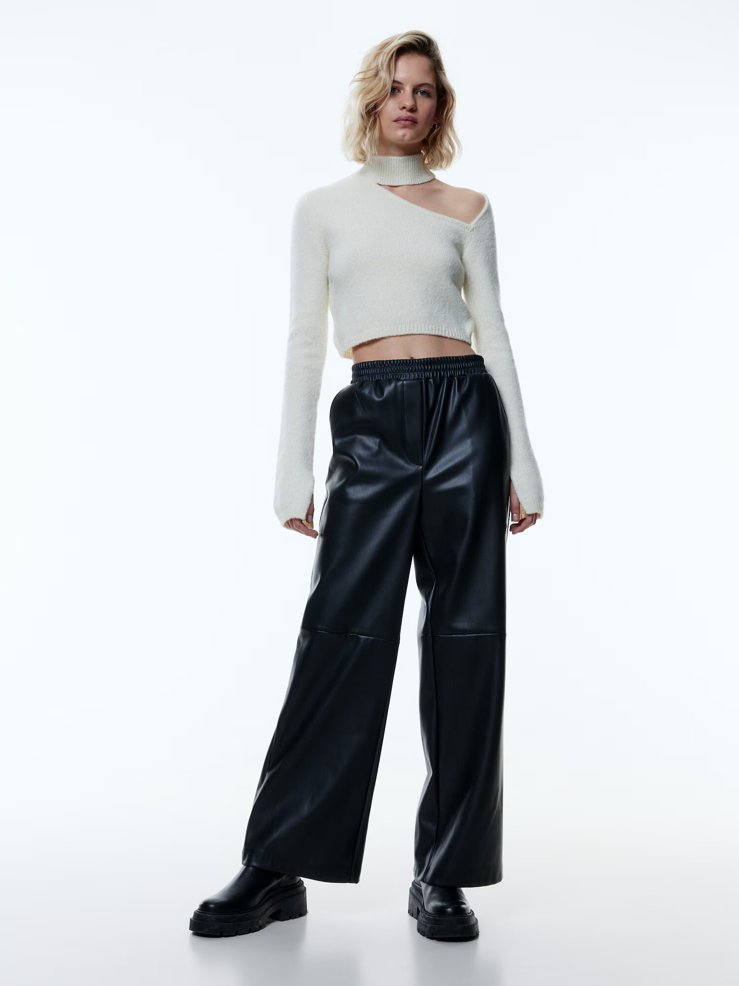 EDITED Pantaloni 'Floriane' negru - Pled.ro