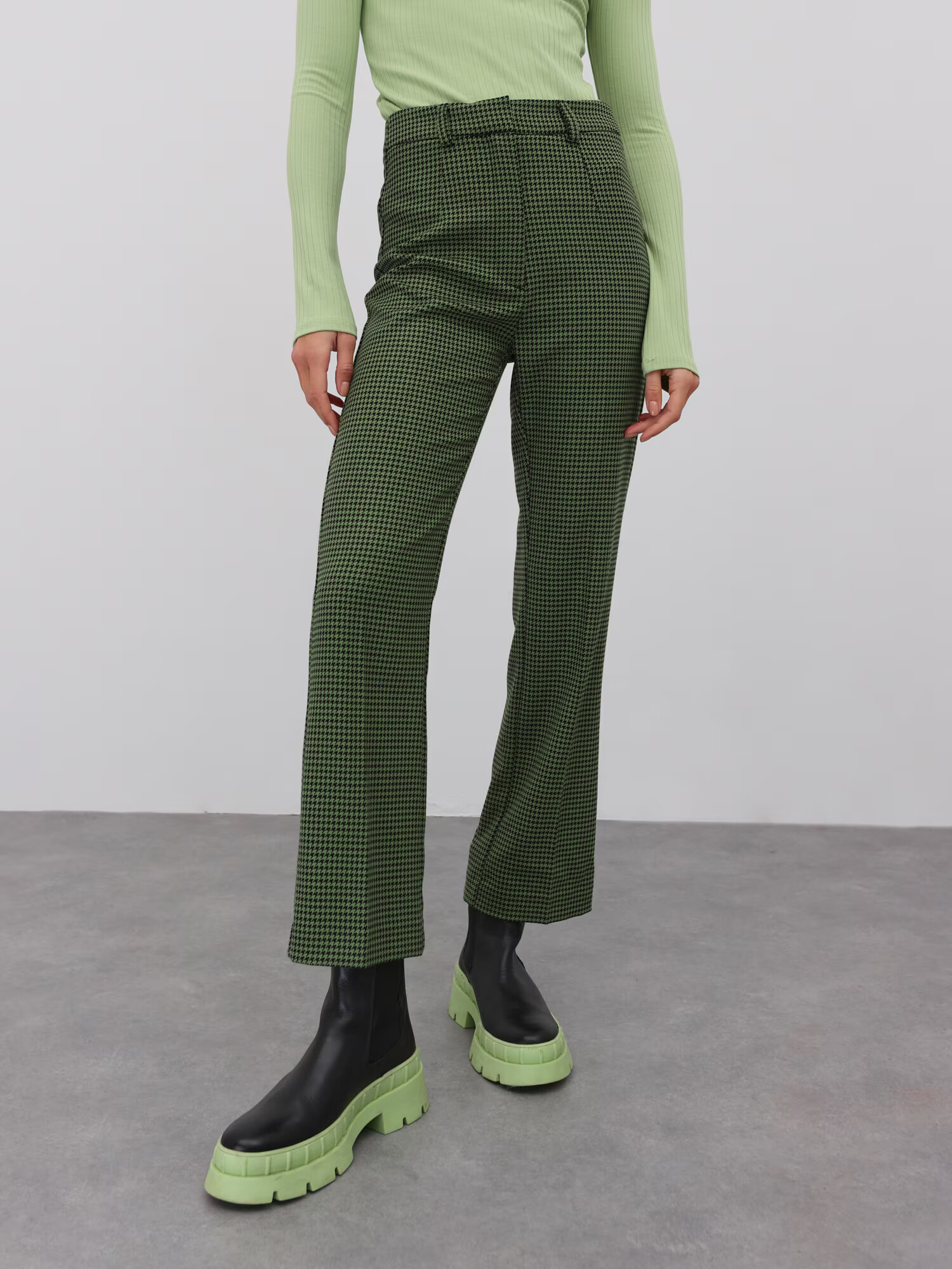 EDITED Pantaloni 'Reina' verde / negru - Pled.ro