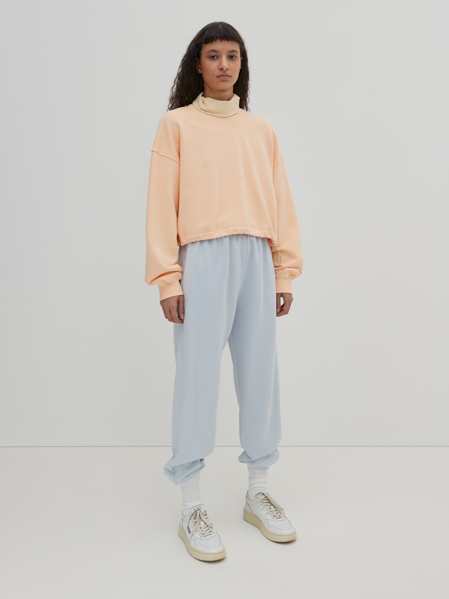 EDITED Pantaloni 'Riley' albastru pastel - Pled.ro