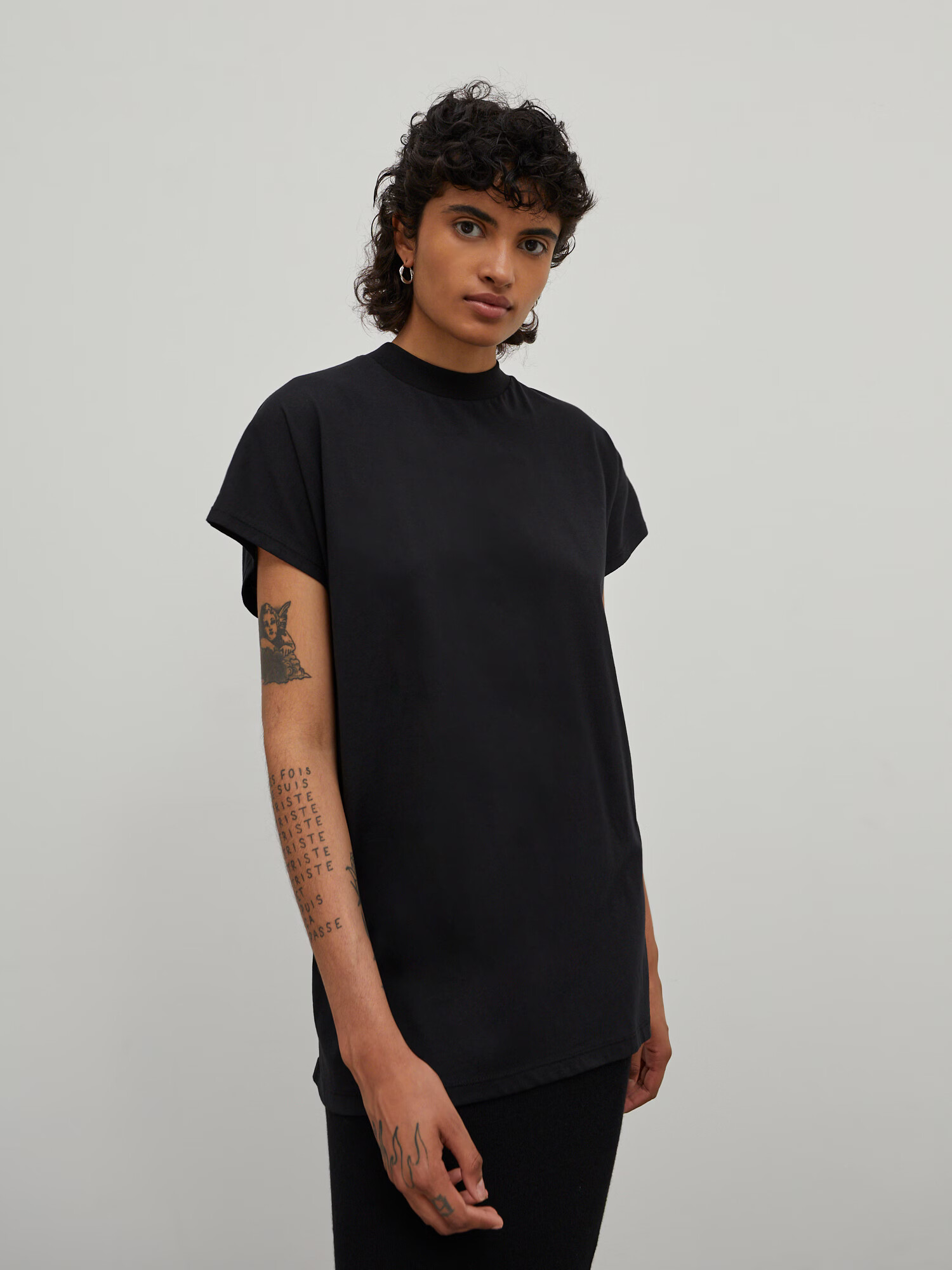 EDITED Tricou 'Keela' negru - Pled.ro