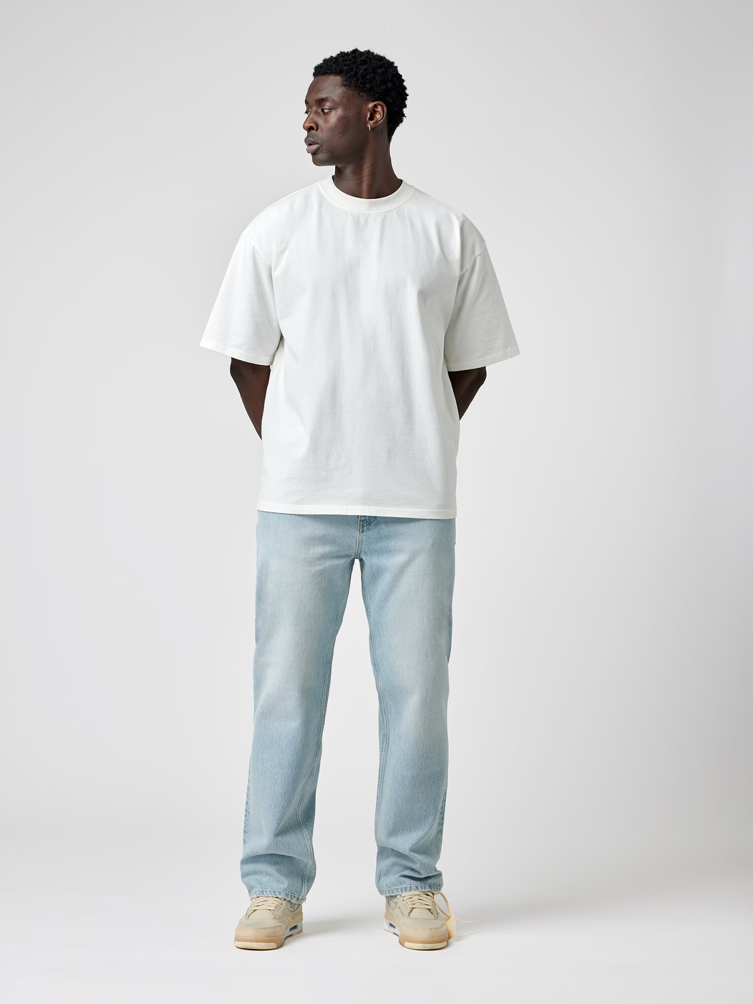 EIGHTYFIVE Jeans 'Distressed' albastru deschis - Pled.ro