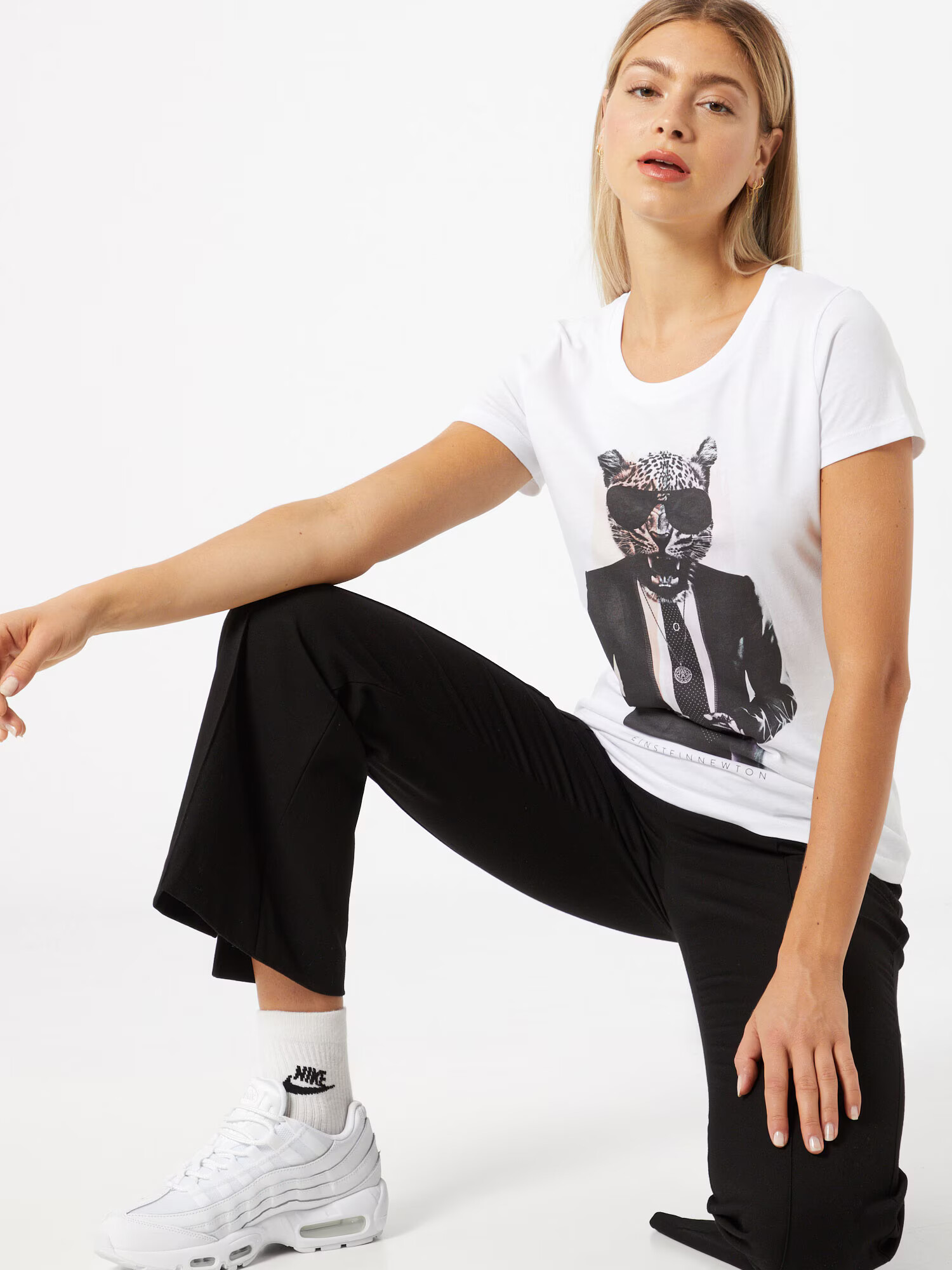 EINSTEIN & NEWTON Tricou lila / negru / alb - Pled.ro