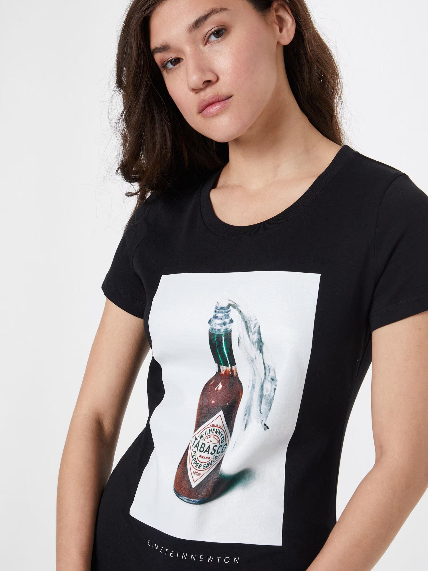 EINSTEIN & NEWTON Tricou 'Sauce' maro / negru / alb - Pled.ro