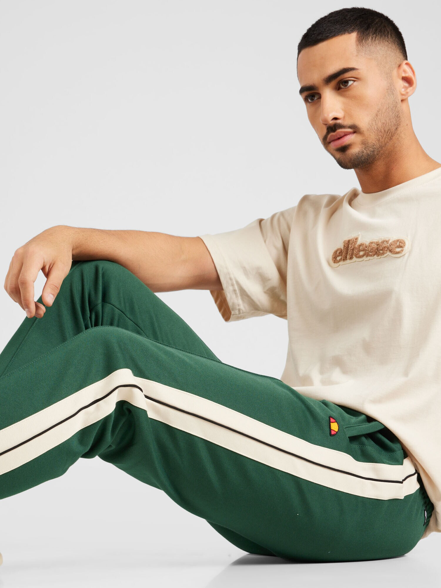 ELLESSE Pantaloni 'Luxor' verde iarbă / negru / alb - Pled.ro