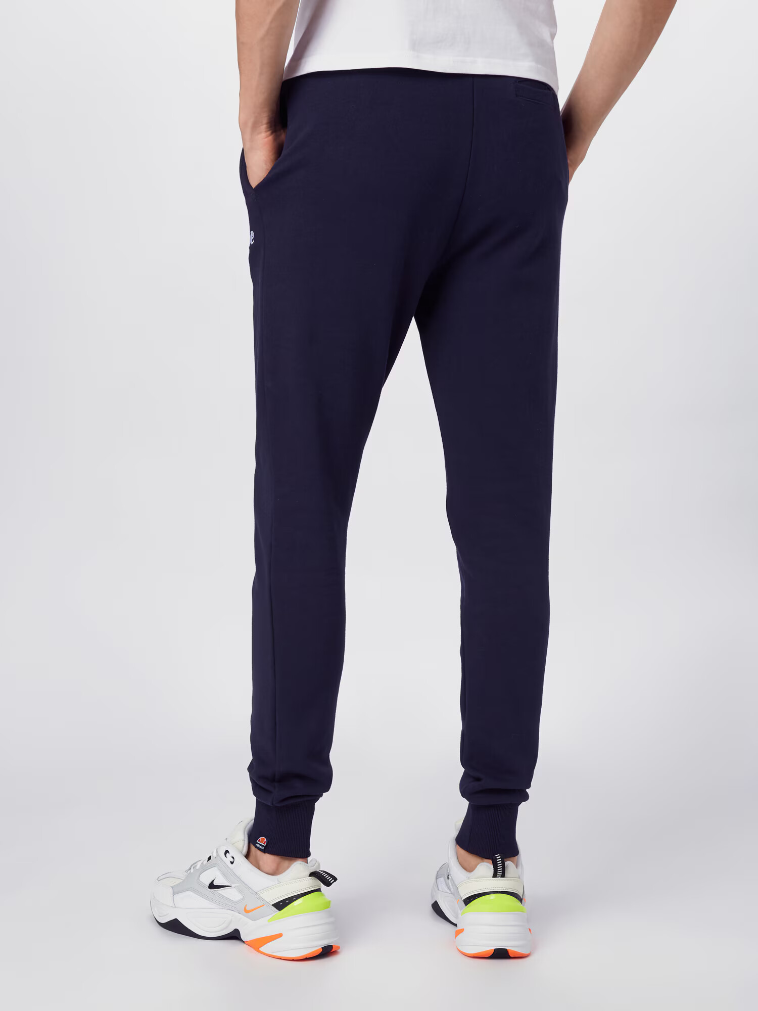 ELLESSE Pantaloni 'Nioro' bleumarin / alb - Pled.ro