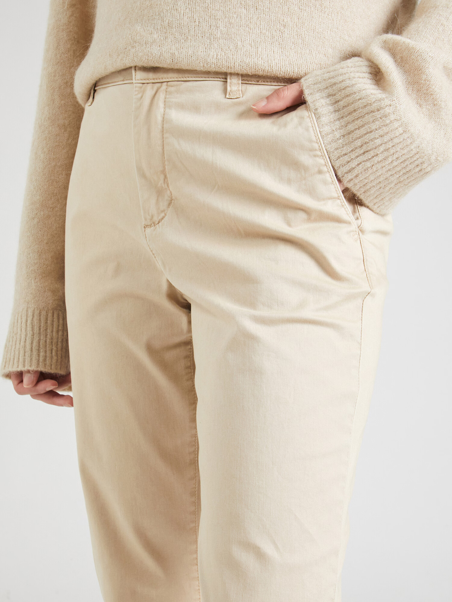 ESPRIT Pantaloni bej deschis - Pled.ro