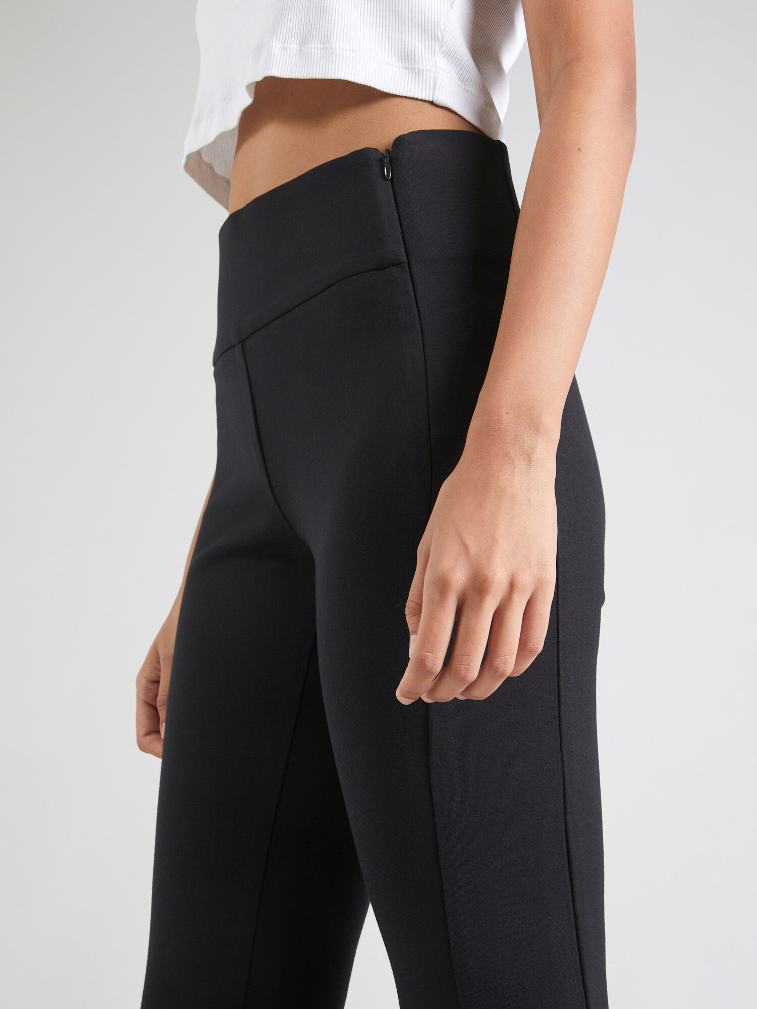 ESPRIT Pantaloni negru - Pled.ro