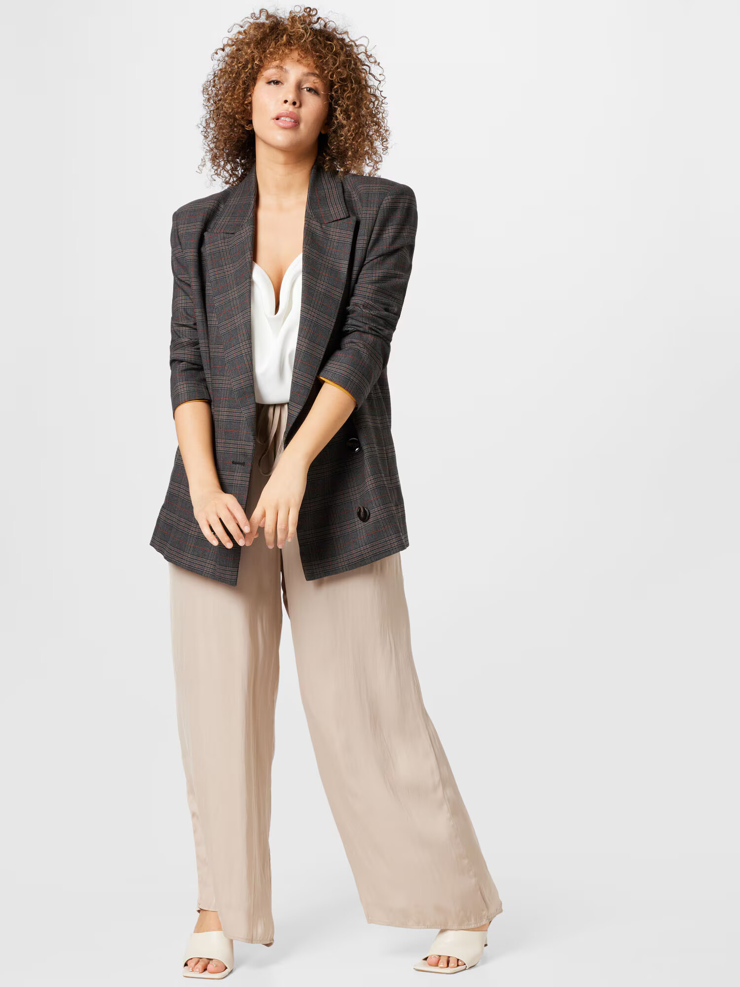 EVOKED Pantaloni 'DREAMY' gri taupe - Pled.ro