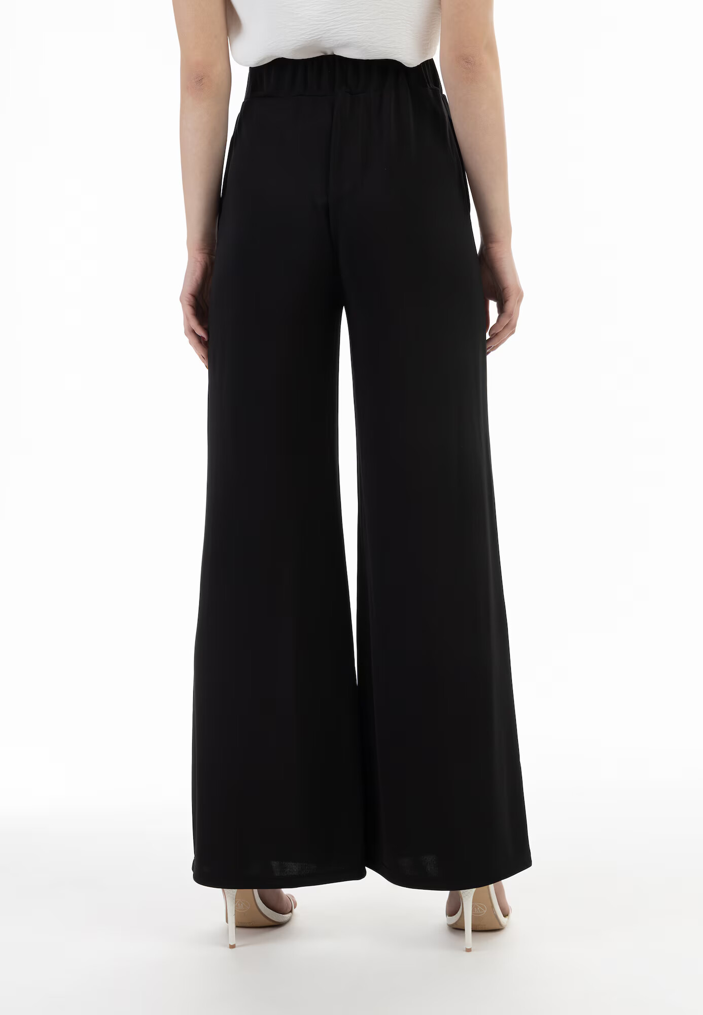 faina Pantaloni negru - Pled.ro