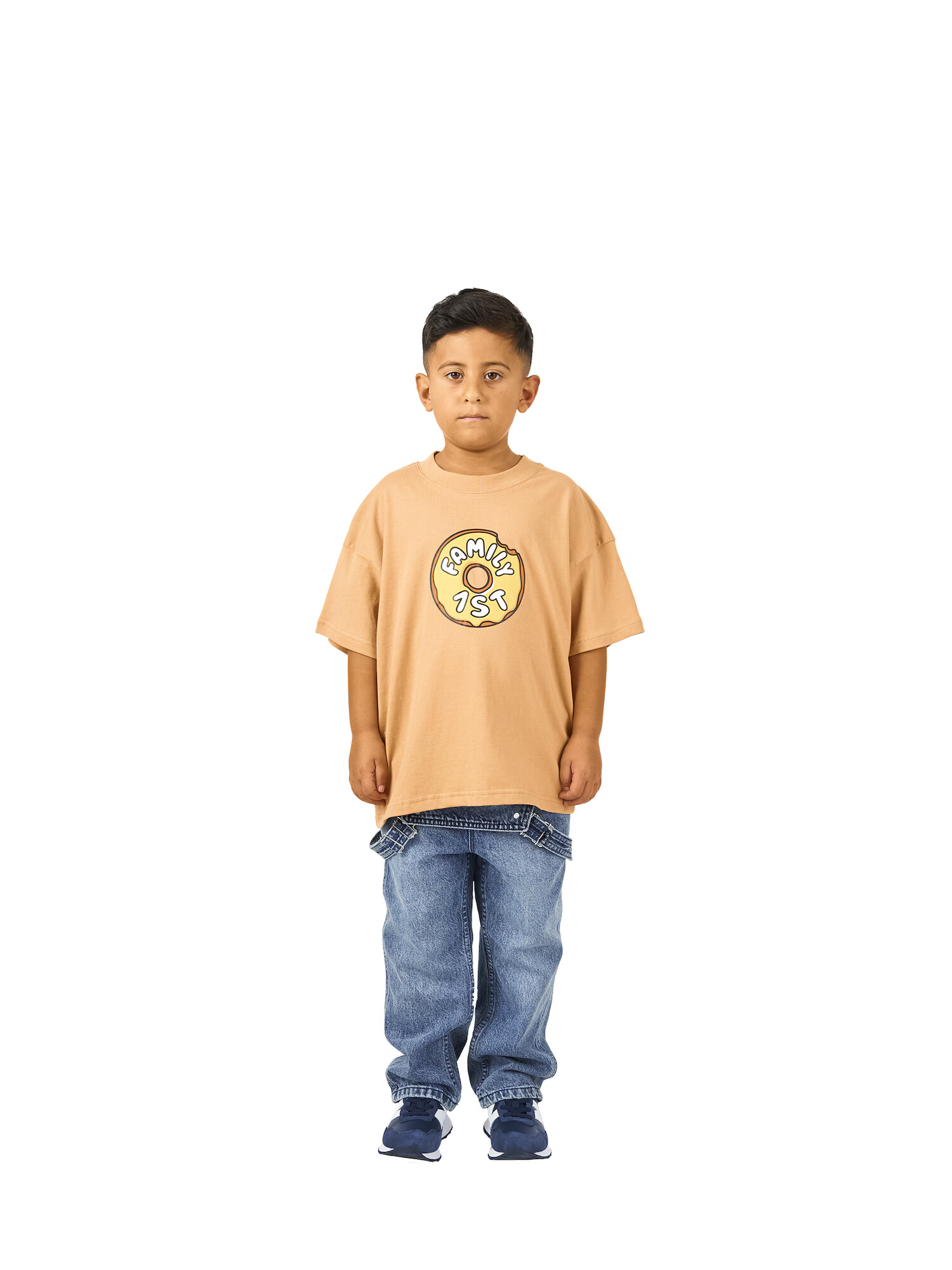 FAMILY 1ST FAMILY 4EVER Tricou 'Inner Circle' maro caramel - Pled.ro