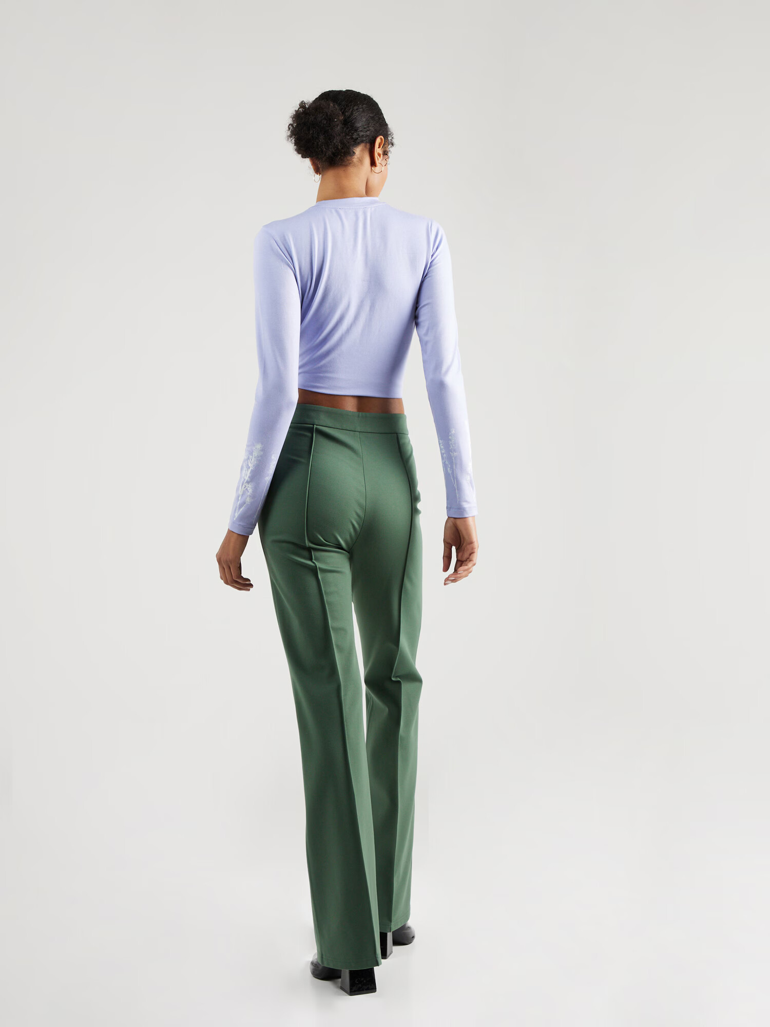 florence by mills exclusive for ABOUT YOU Pantaloni 'Spruce' verde - Pled.ro