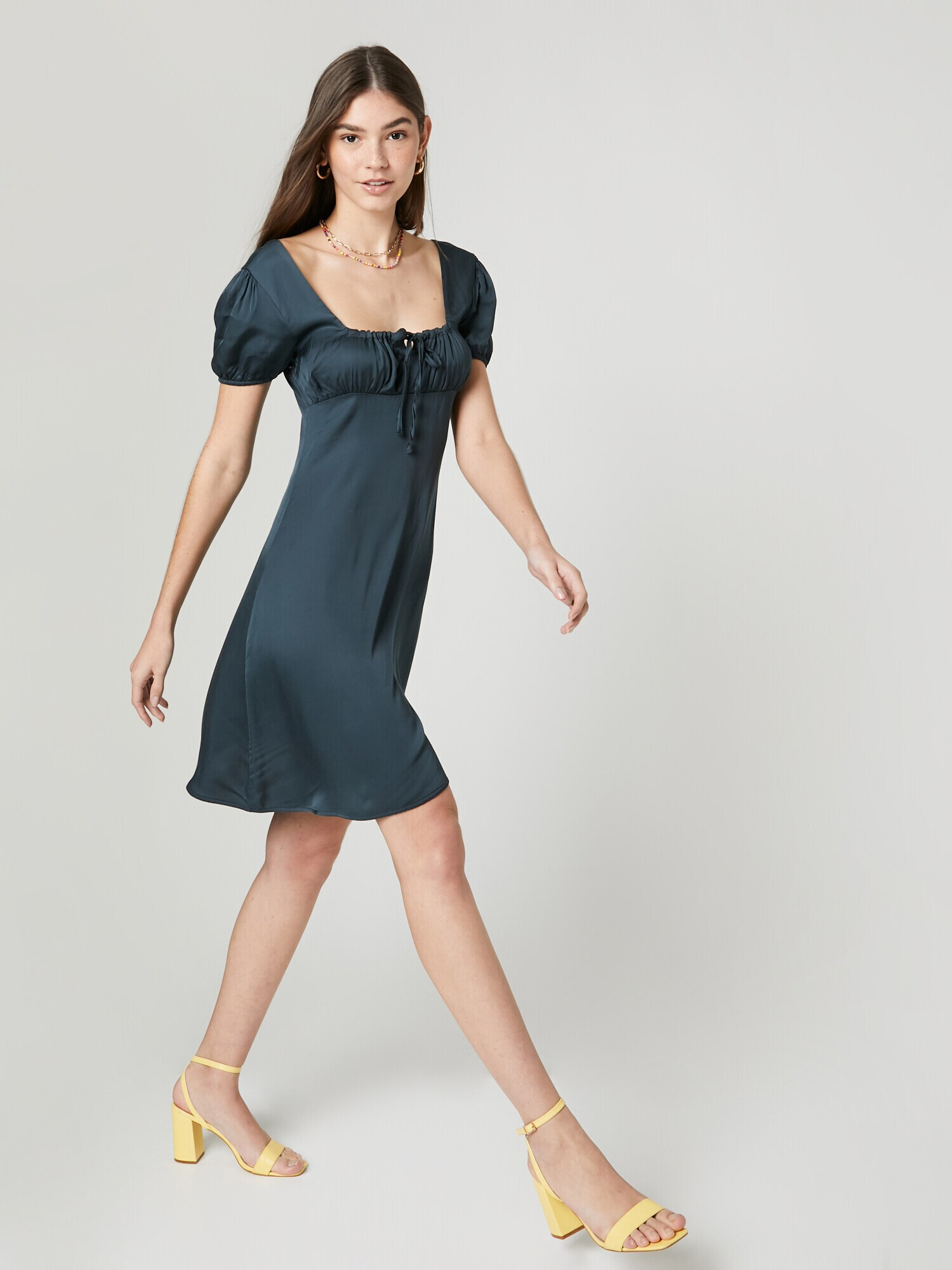 florence by mills exclusive for ABOUT YOU Rochie 'Macaroon' albastru închis - Pled.ro