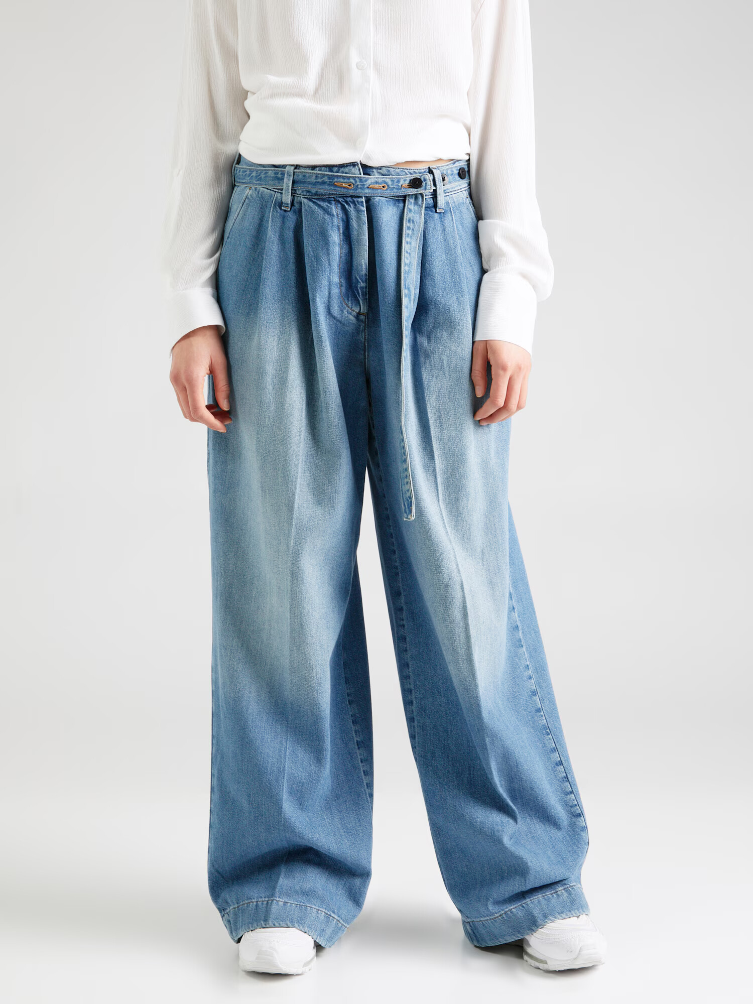 GANT Pantaloni cu cute albastru denim - Pled.ro