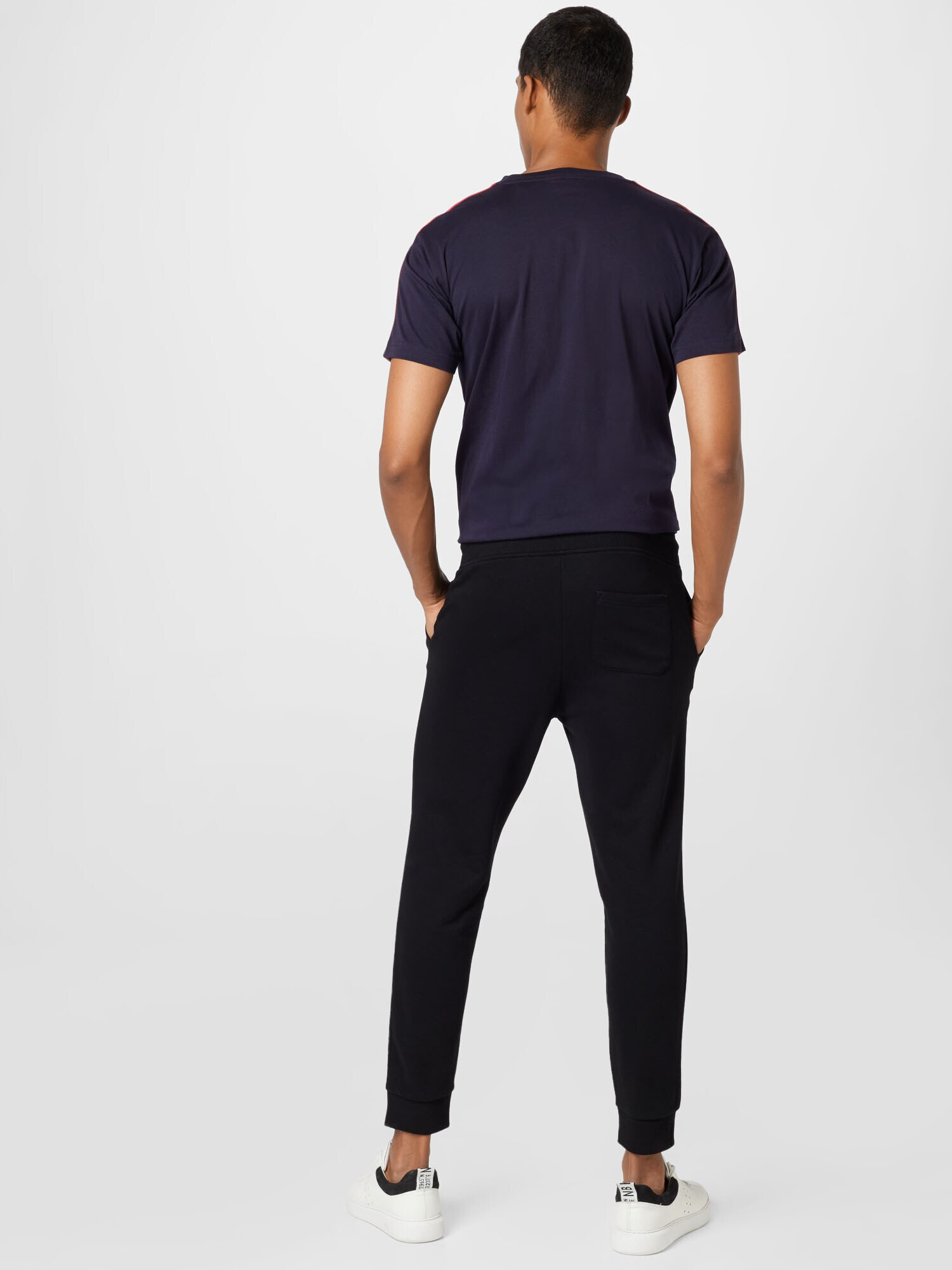 GANT Pantaloni negru - Pled.ro