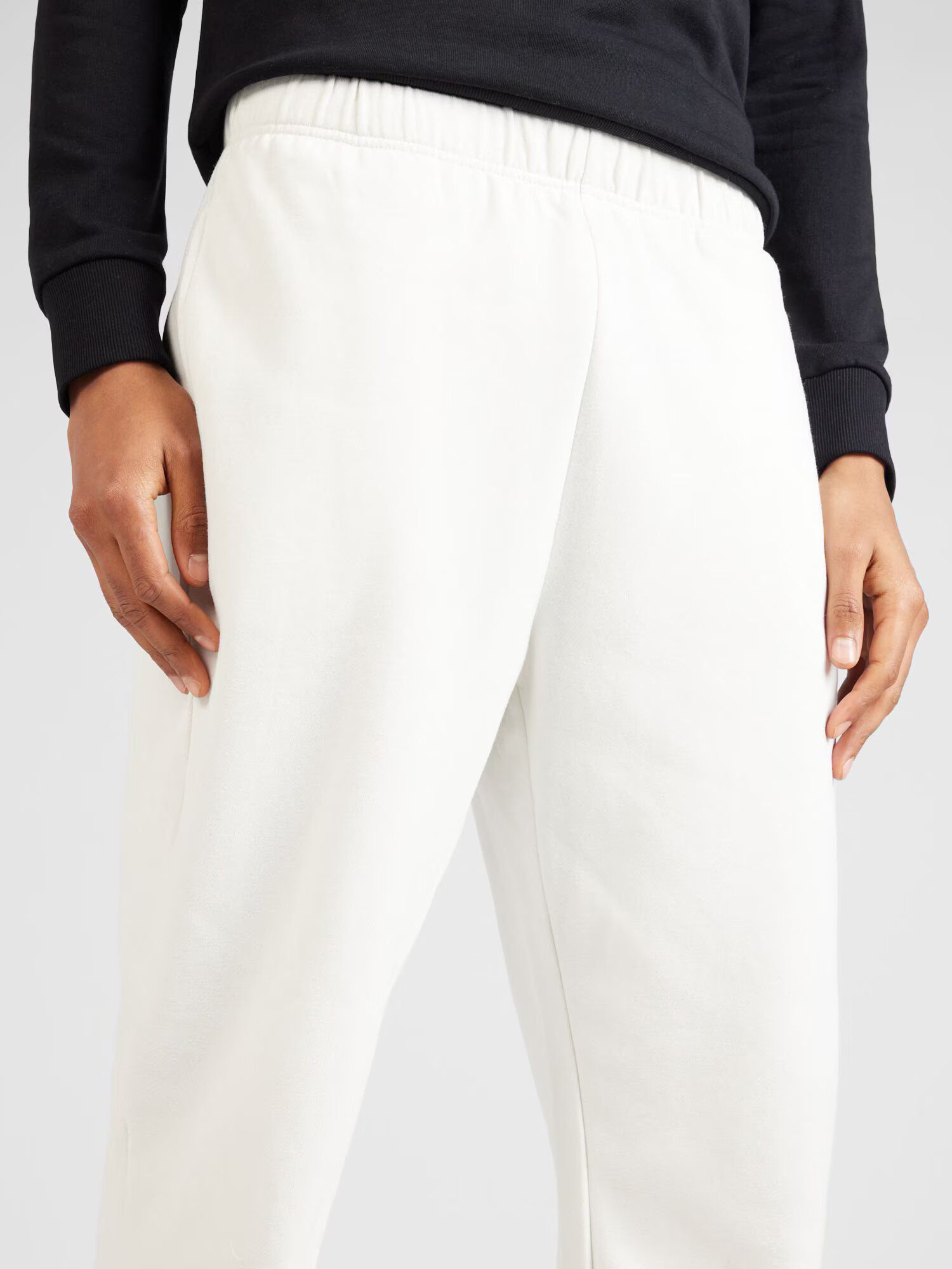 GAP Pantaloni alb - Pled.ro