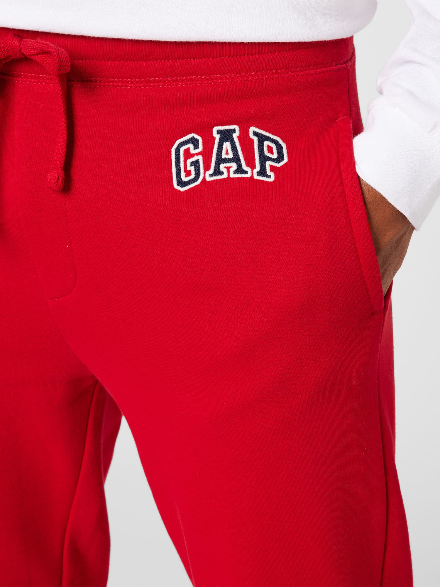 GAP Pantaloni albastru marin / roșu / alb - Pled.ro