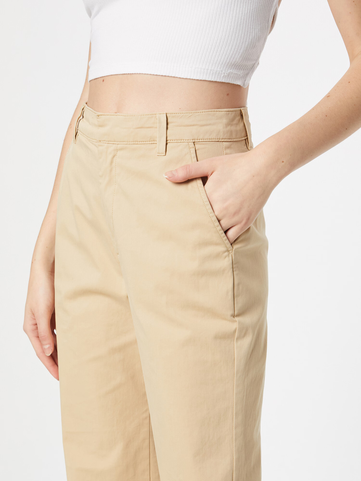 GAP Pantaloni bej - Pled.ro