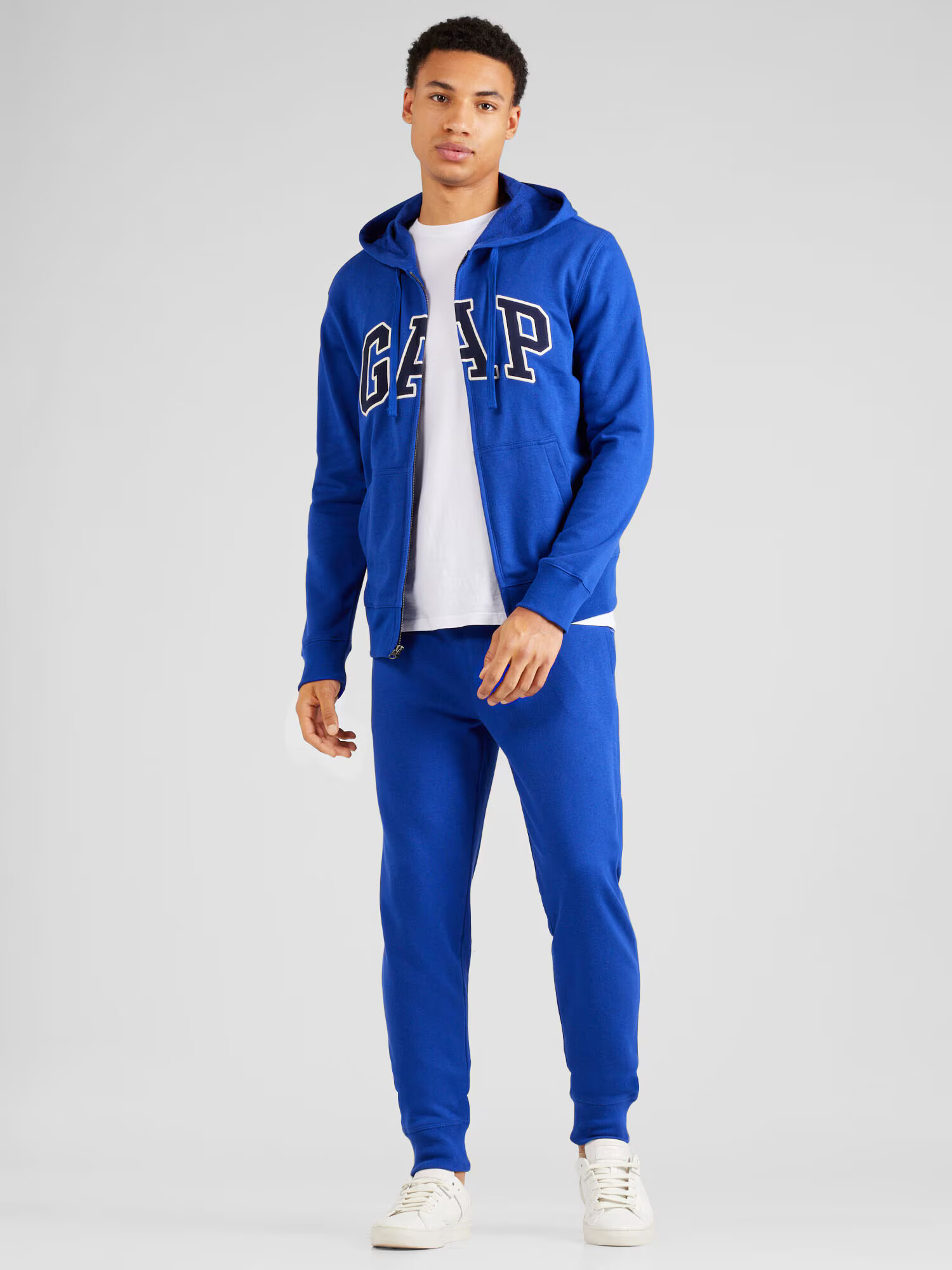 GAP Pantaloni bleumarin / albastru regal / alb - Pled.ro