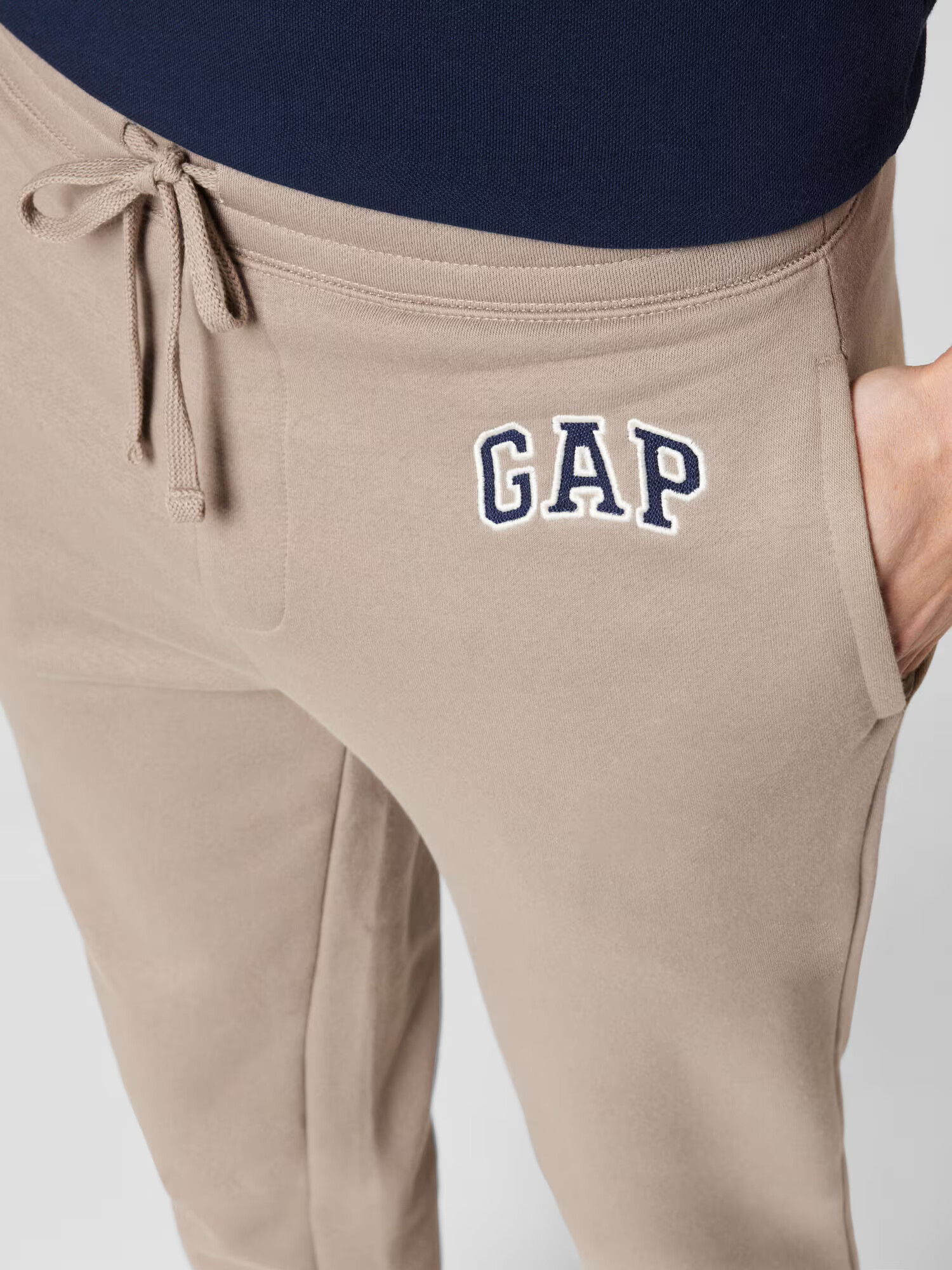 GAP Pantaloni bleumarin / maro deschis / alb - Pled.ro