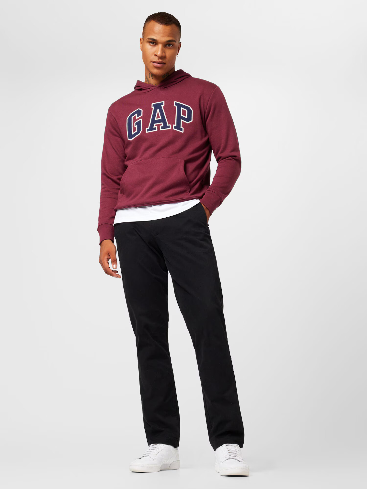 GAP Pantaloni eleganți negru - Pled.ro