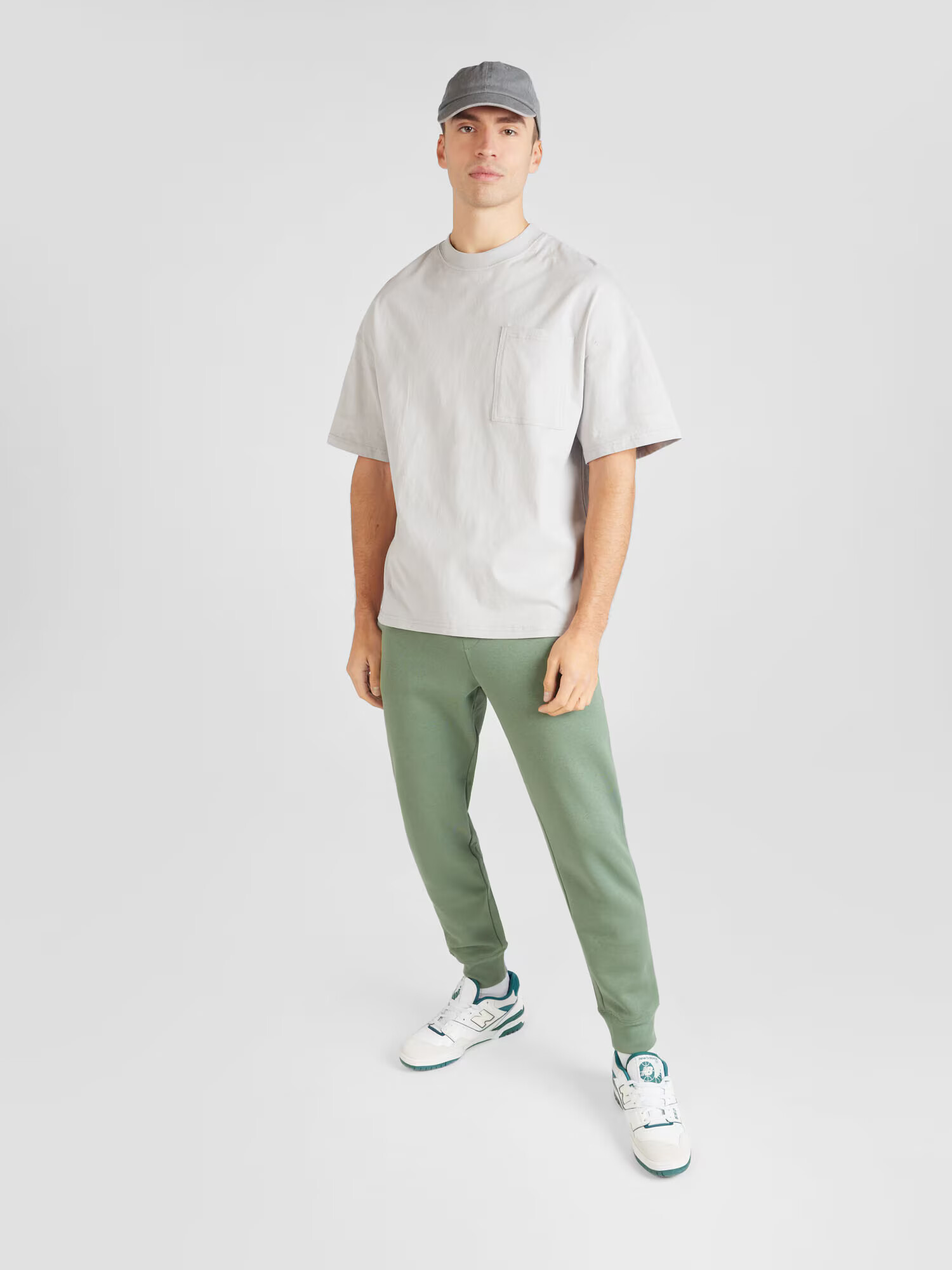 GAP Pantaloni 'HERITAGE' verde / alb - Pled.ro