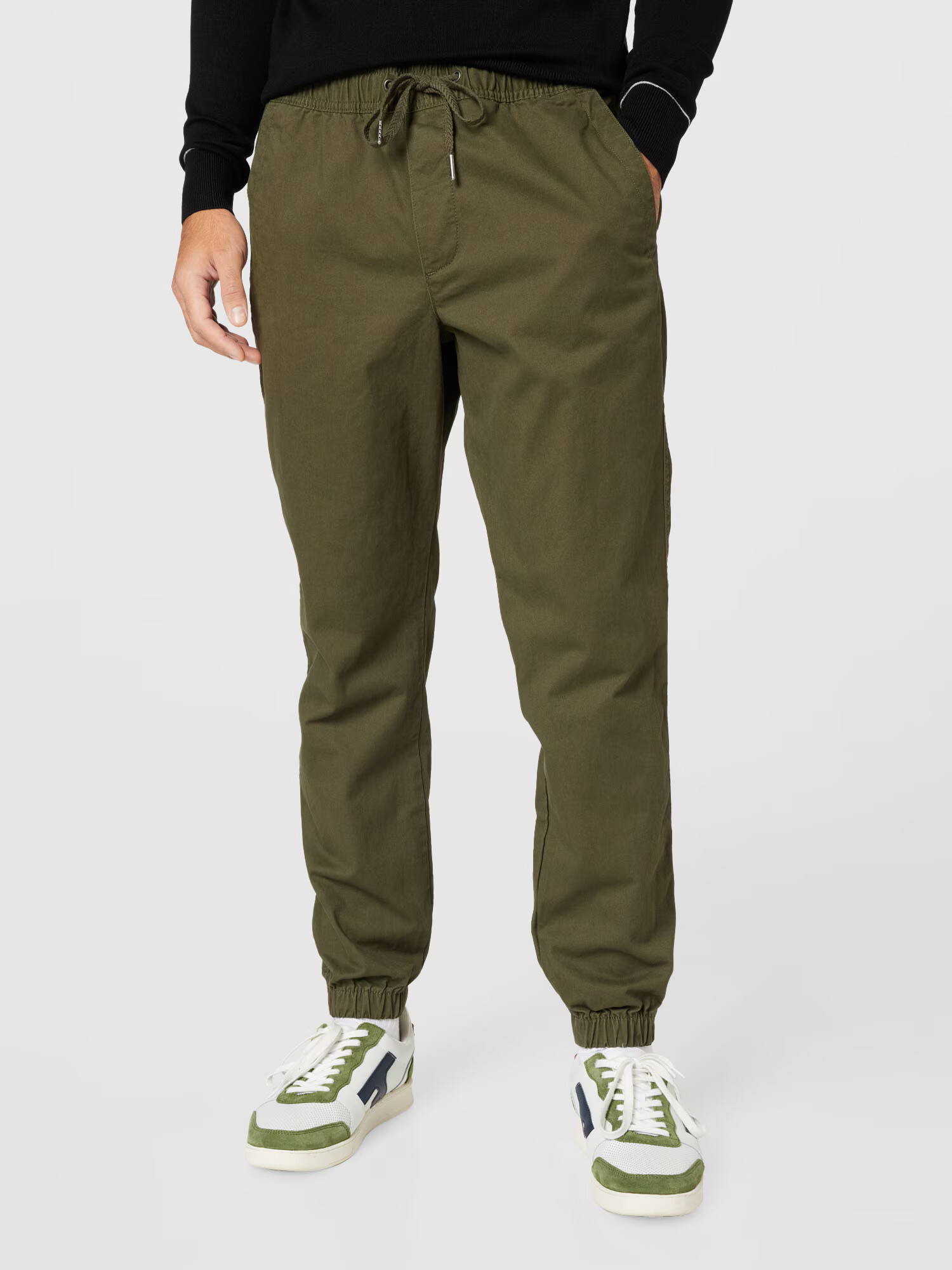 GAP Pantaloni kaki - Pled.ro