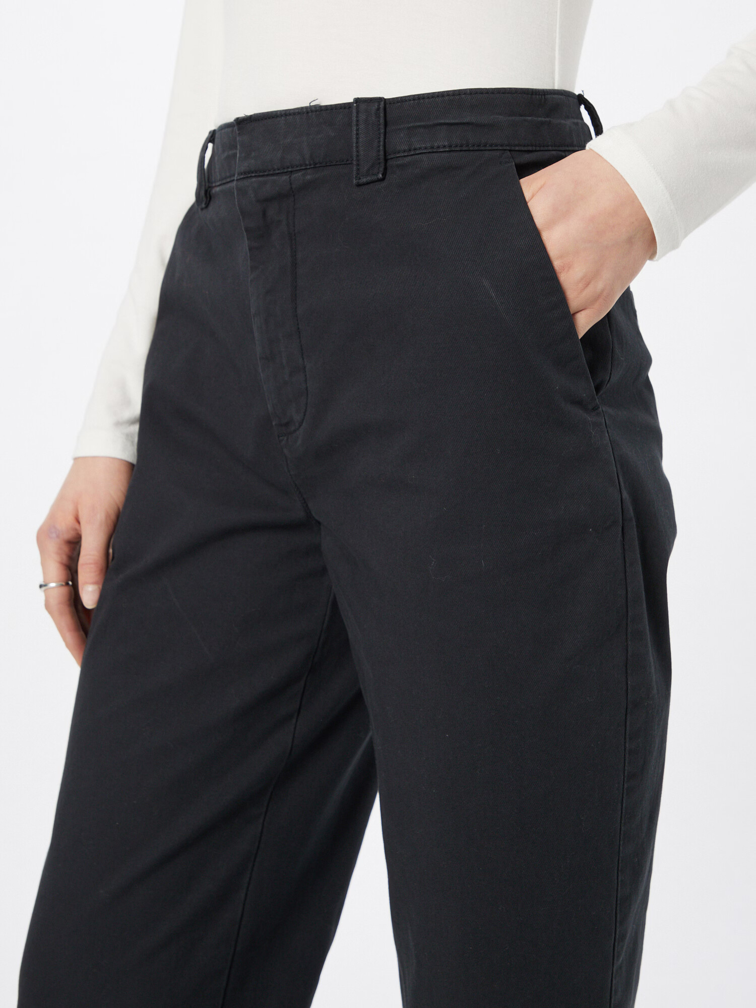 GAP Pantaloni negru - Pled.ro