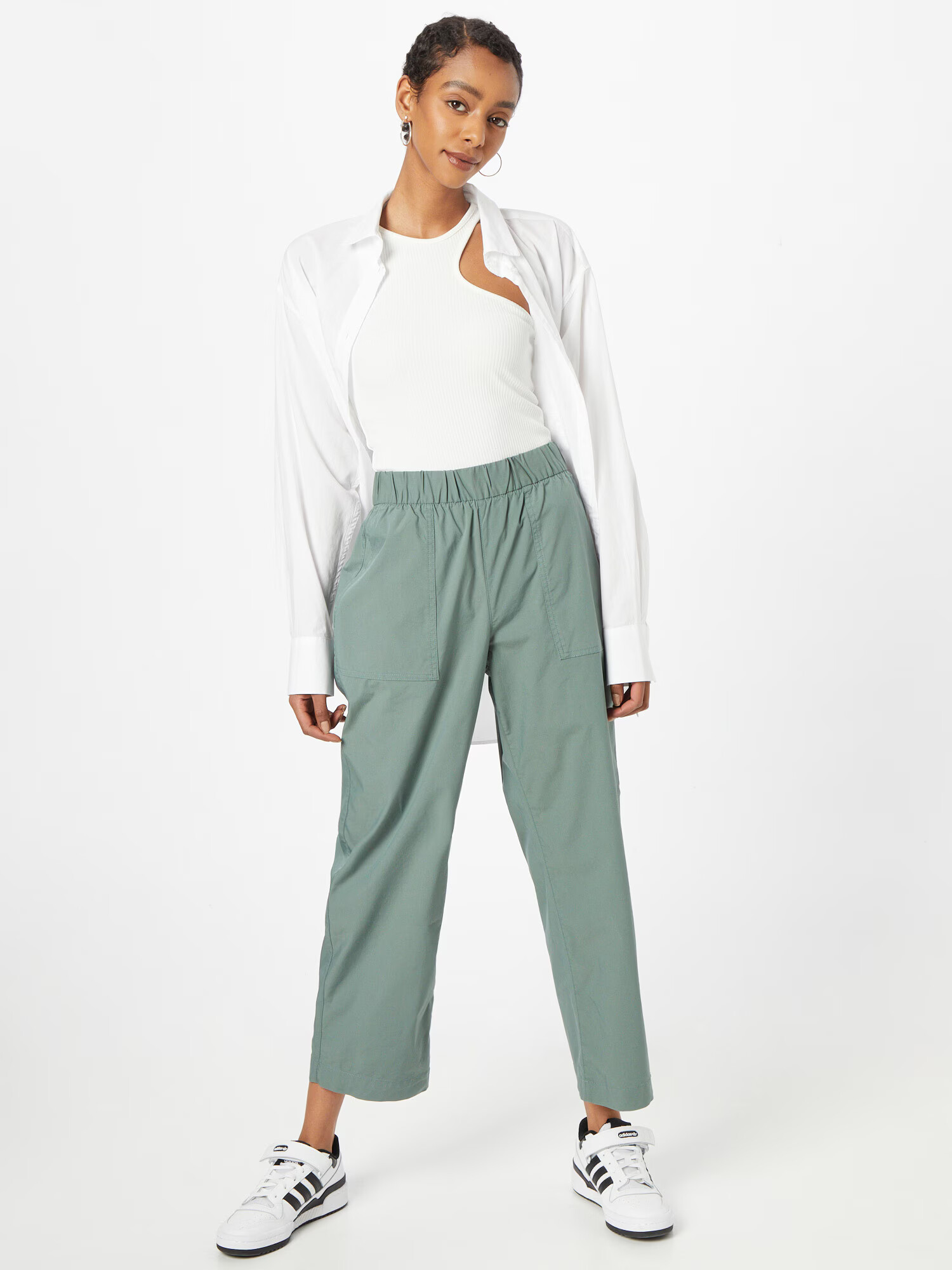 GAP Pantaloni 'OFF-DUTY' verde pastel - Pled.ro