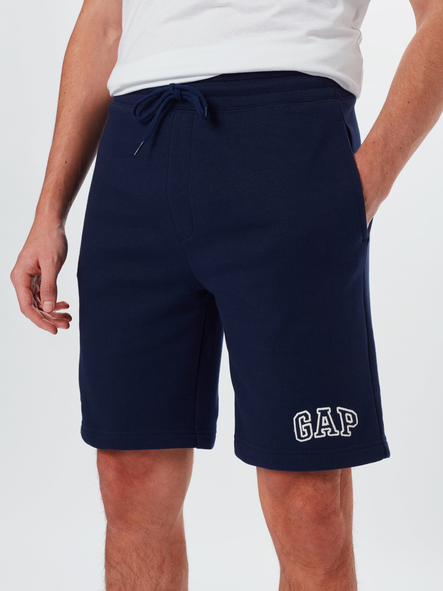 GAP Pantaloni 'V-NEW ARCH' bleumarin - Pled.ro